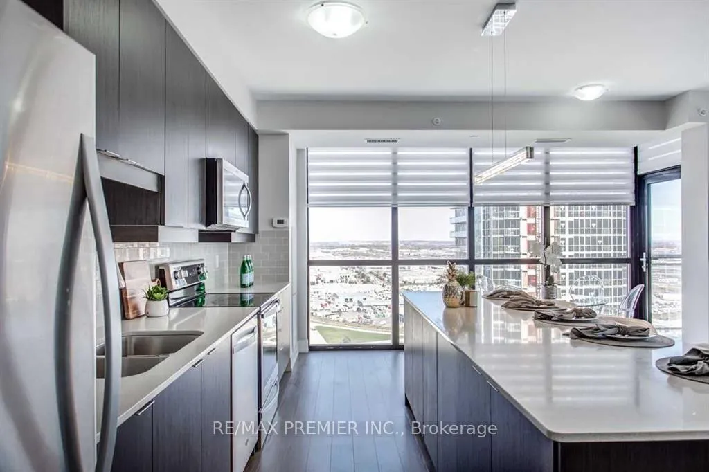 Photo 16 of Unit 2807, 2910 Highway 7, Vaughan, Concord — HOMEH