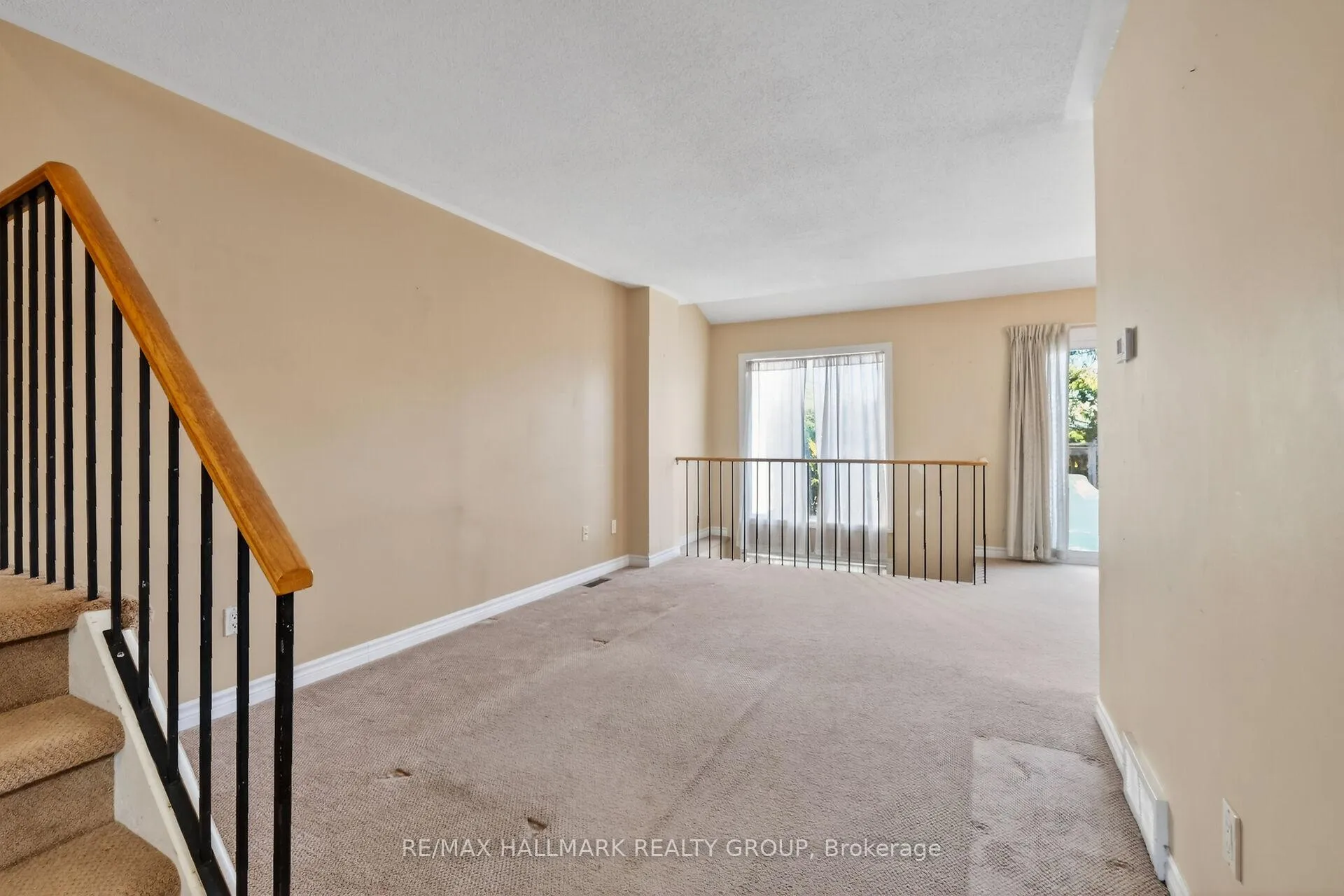 Photo 7 of 40 Bridgewater Terrace, Ottawa, Barrhaven - Cedargrove/Fraserdale — HOMEH