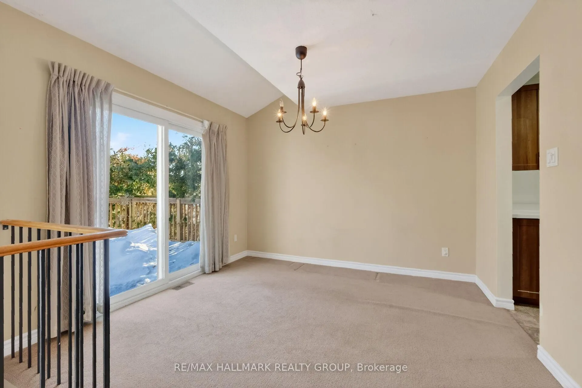 Photo 9 of 40 Bridgewater Terrace, Ottawa, Barrhaven - Cedargrove/Fraserdale — HOMEH