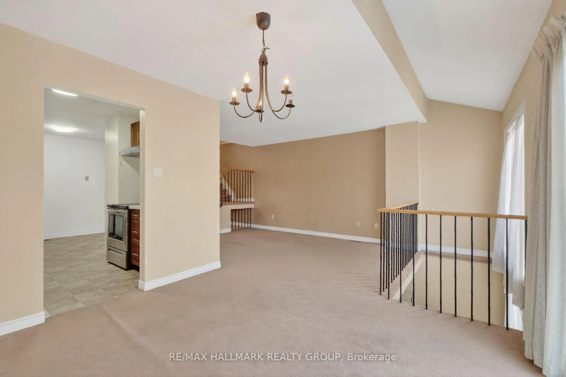 Photo 13 of 40 Bridgewater Terrace, Ottawa, Barrhaven - Cedargrove/Fraserdale — HOMEH