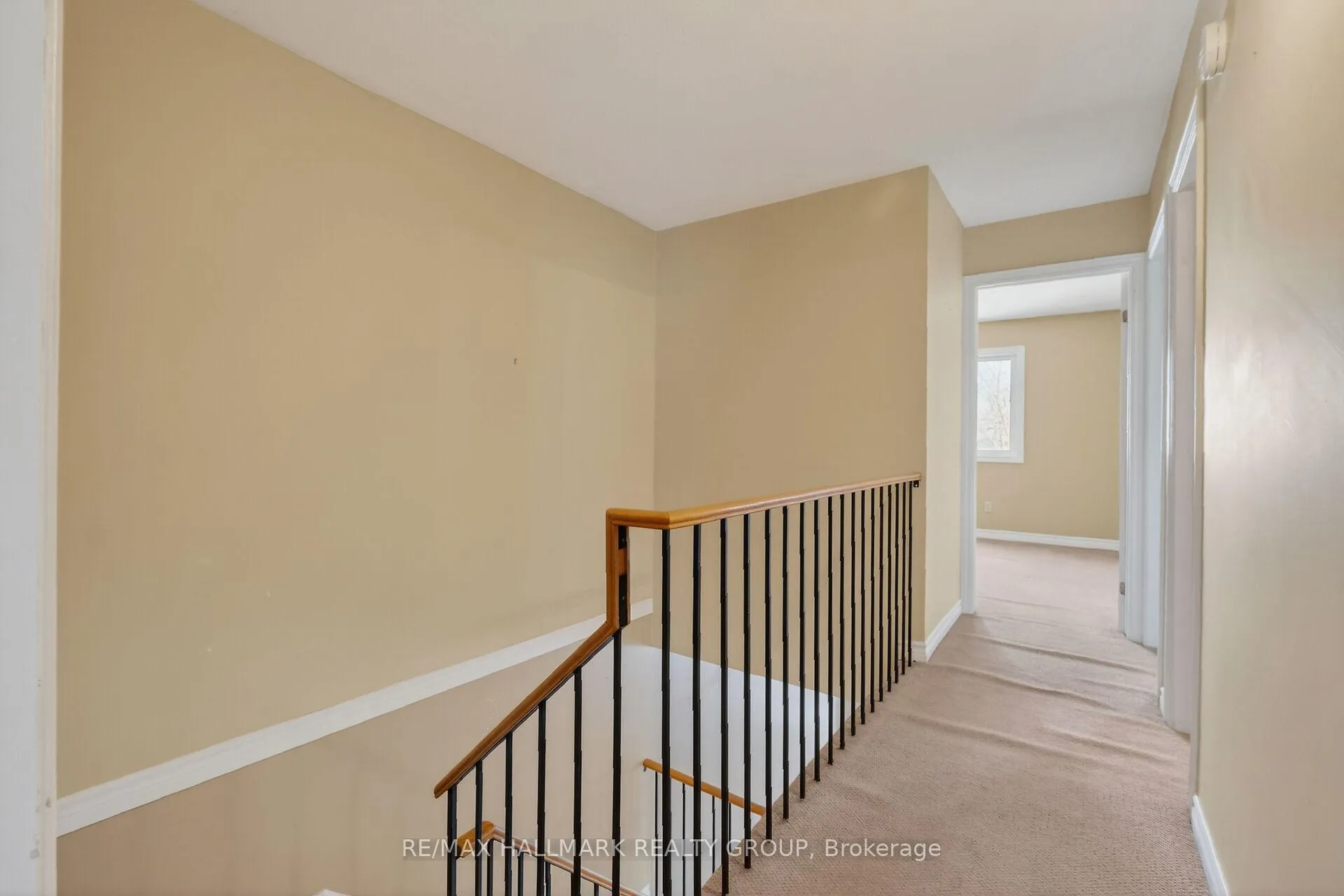Photo 22 of 40 Bridgewater Terrace, Ottawa, Barrhaven - Cedargrove/Fraserdale — HOMEH