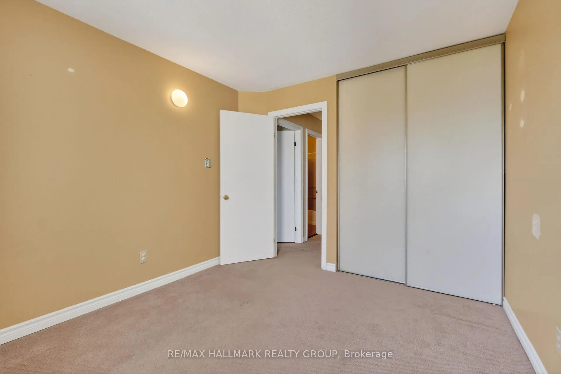 Photo 34 of 40 Bridgewater Terrace, Ottawa, Barrhaven - Cedargrove/Fraserdale — HOMEH