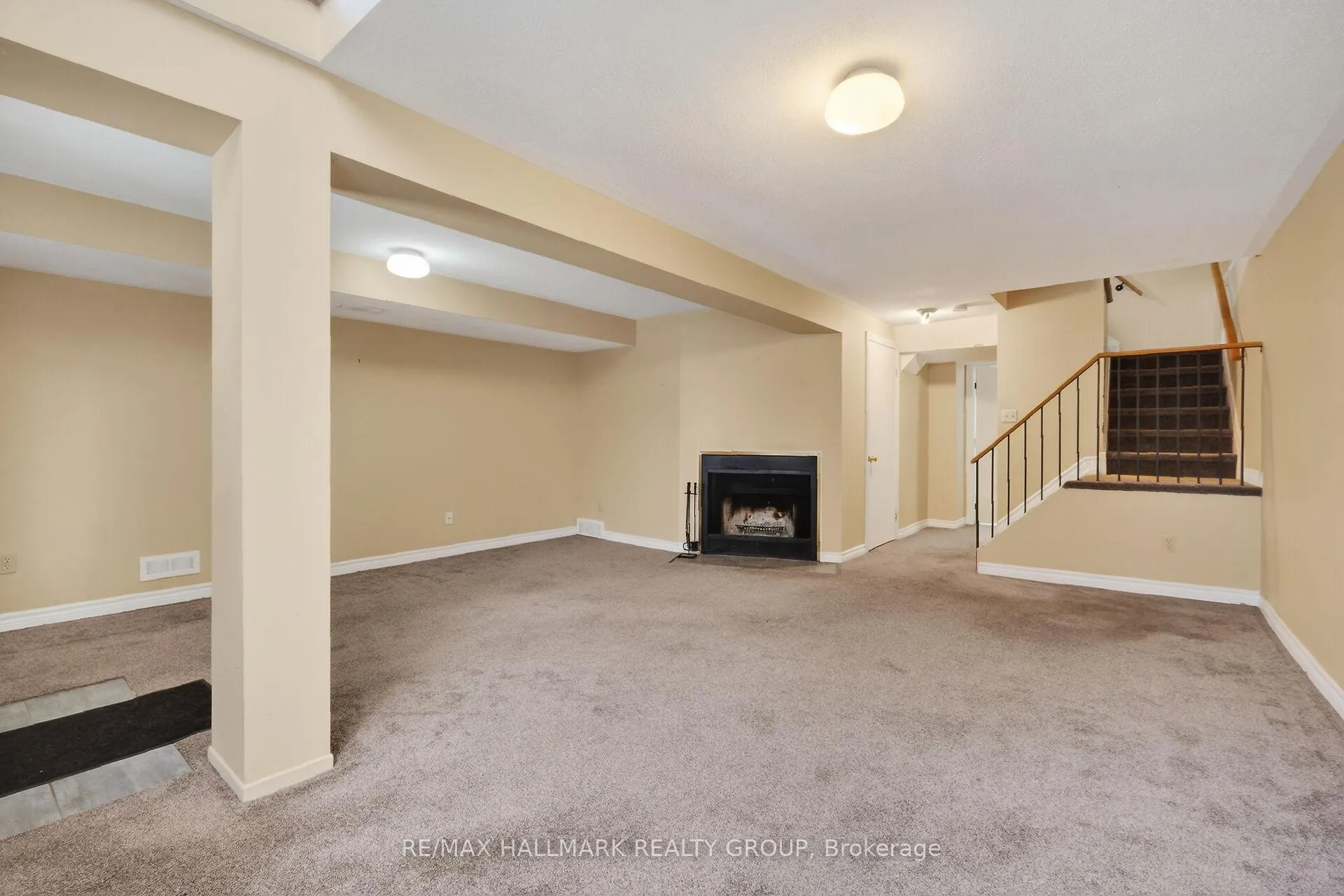 Photo 42 of 40 Bridgewater Terrace, Ottawa, Barrhaven - Cedargrove/Fraserdale — HOMEH