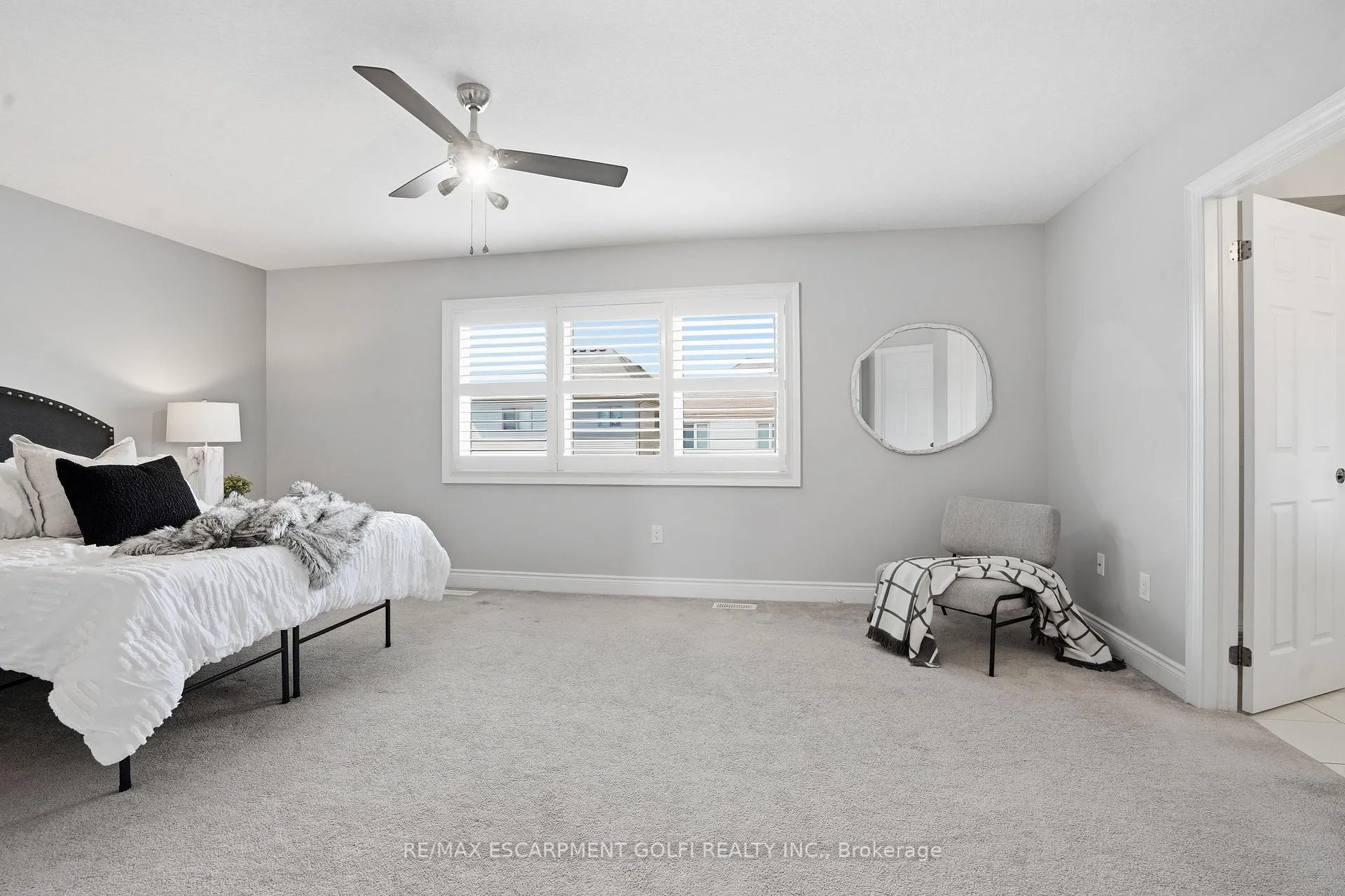 Photo 28 of 7703 Sycamore Drive, Niagara Falls, Brown — HOMEH