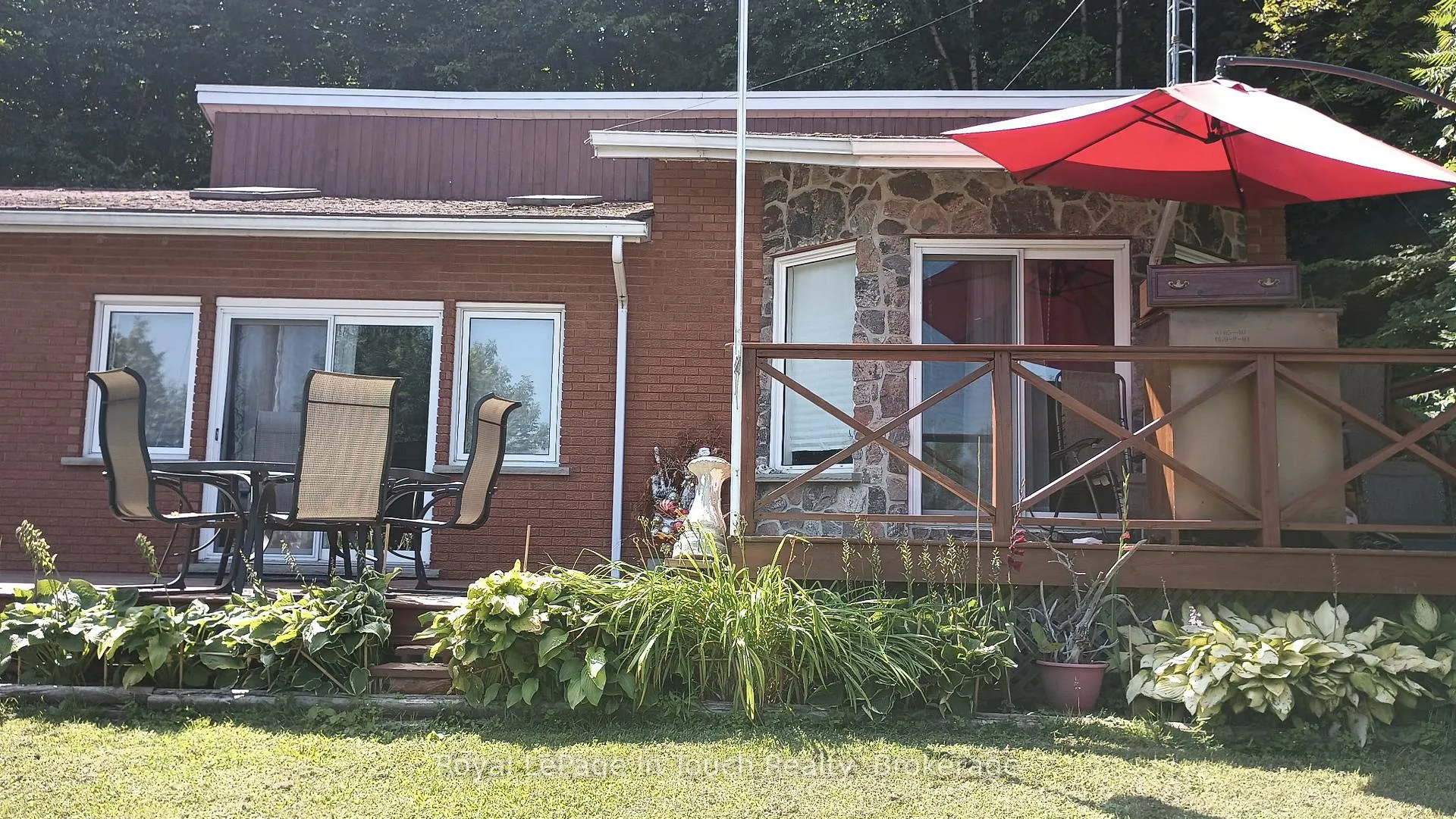 Photo 3 of 468 Champlain Road, Penetanguishene — HOMEH