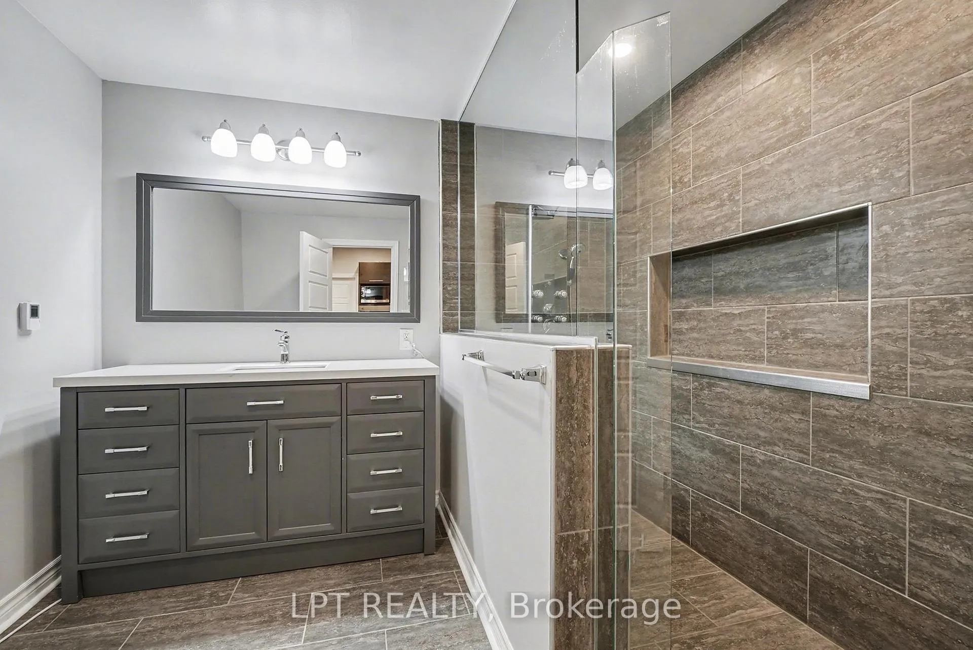 Photo 38 of 269 Gracewood Crescent, Ottawa, Blossom Park/Kemp Park/Findlay Creek — HOMEH