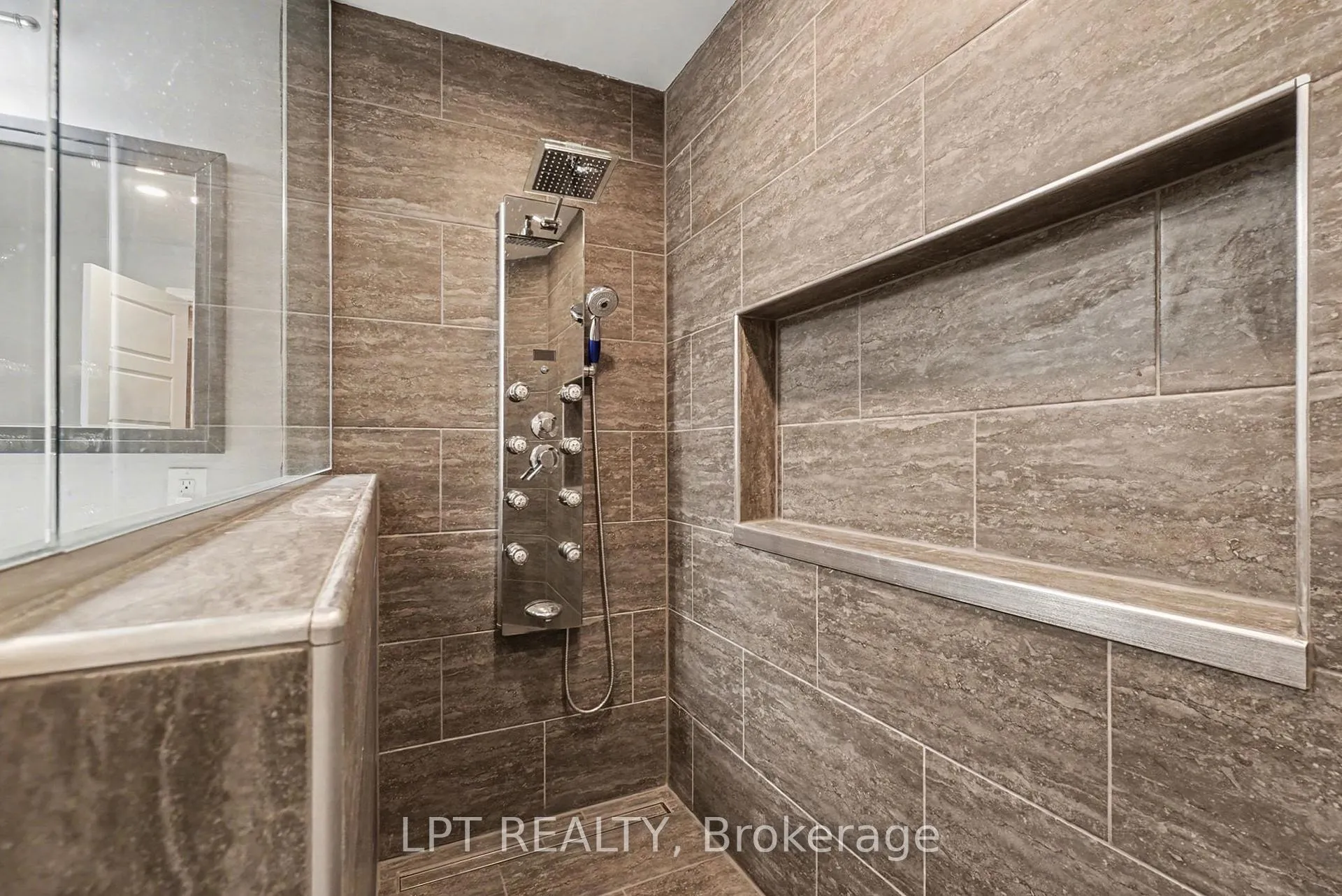 Photo 39 of 269 Gracewood Crescent, Ottawa, Blossom Park/Kemp Park/Findlay Creek — HOMEH