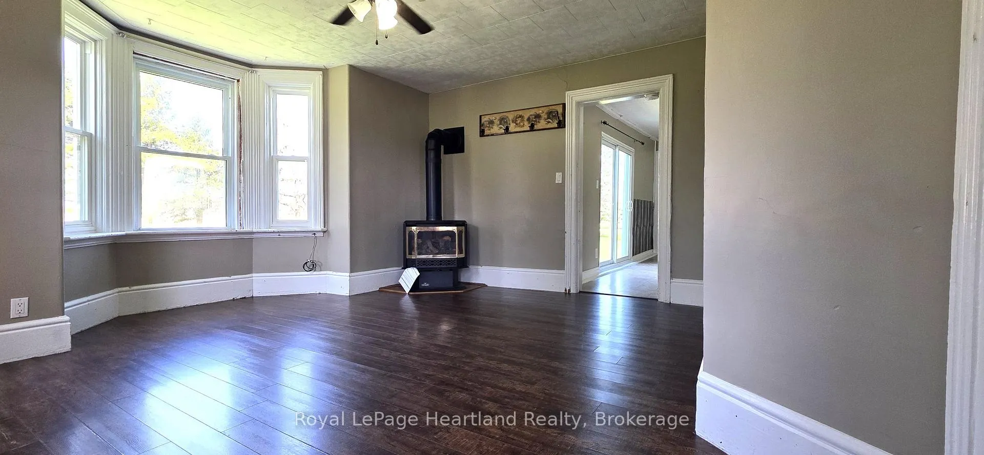Photo 3 of 42656 Graham Road, Huron East, Brussels — HOMEH