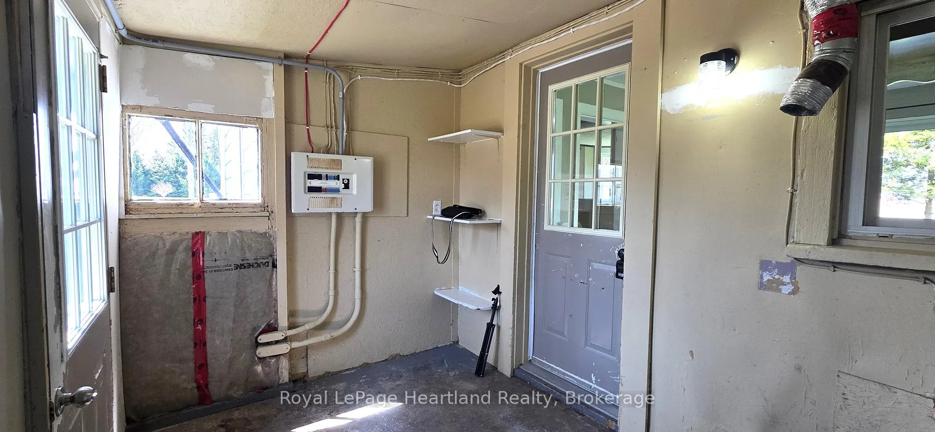 Photo 20 of 42656 Graham Road, Huron East, Brussels — HOMEH