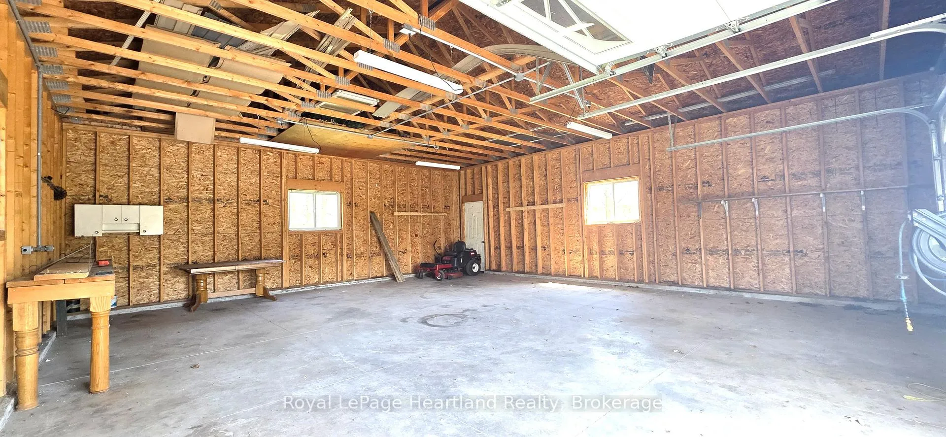 Photo 22 of 42656 Graham Road, Huron East, Brussels — HOMEH