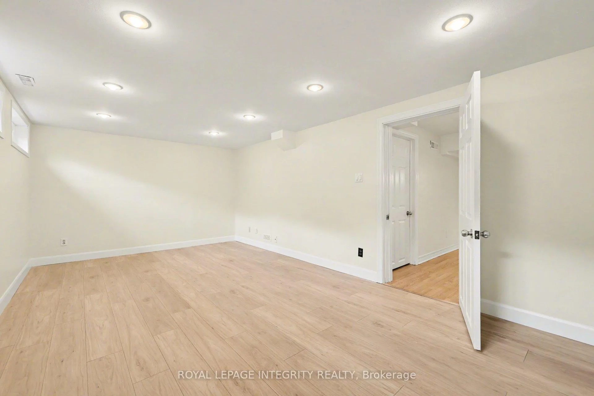 Photo 27 of 1199 Stanton Road, Ottawa, Queensway Terrace South/Ridgeview — HOMEH