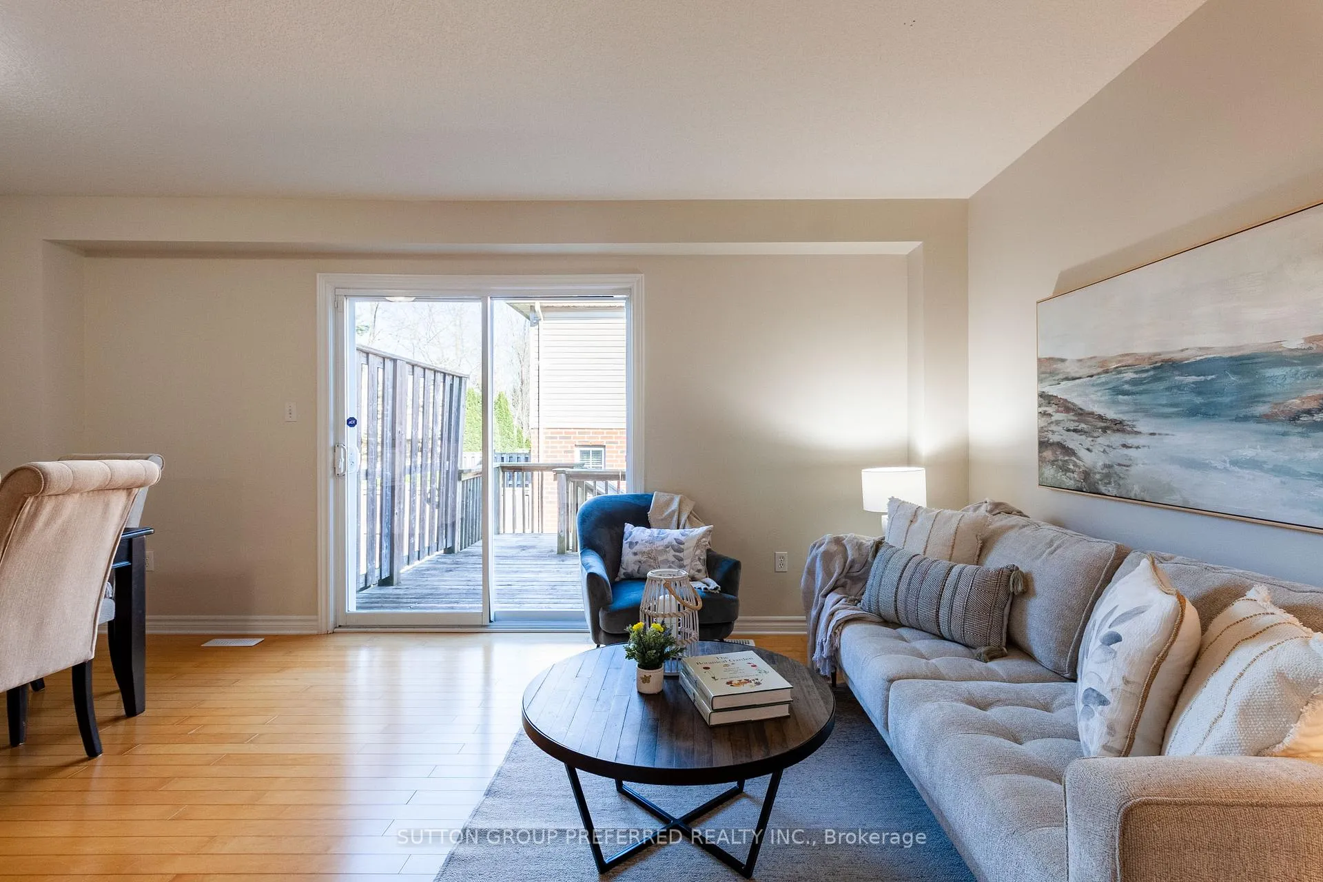 Photo 10 of Unit 32, 1059 Whetherfield Street, London, North M — HOMEH