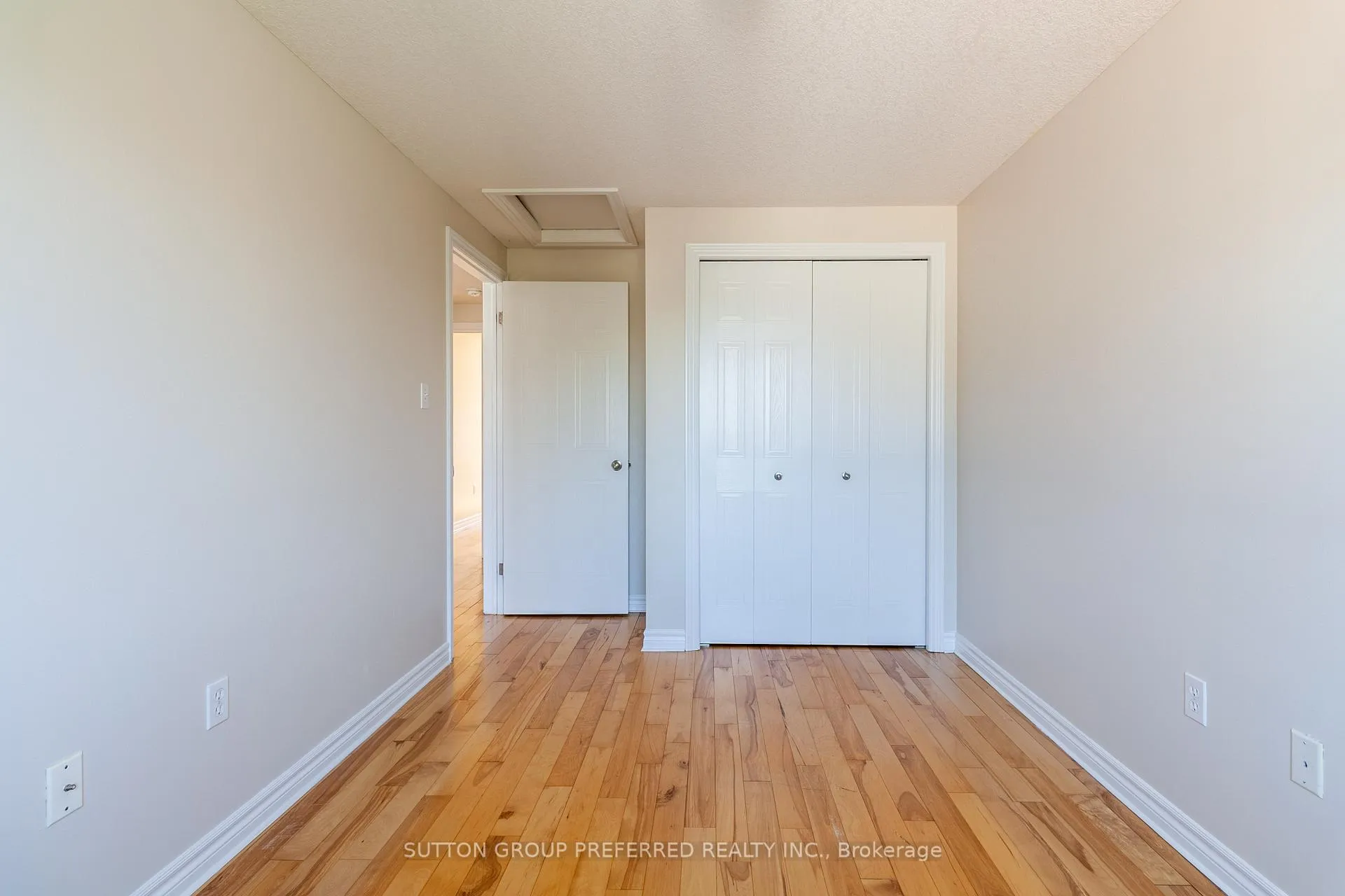 Photo 37 of Unit 32, 1059 Whetherfield Street, London, North M — HOMEH