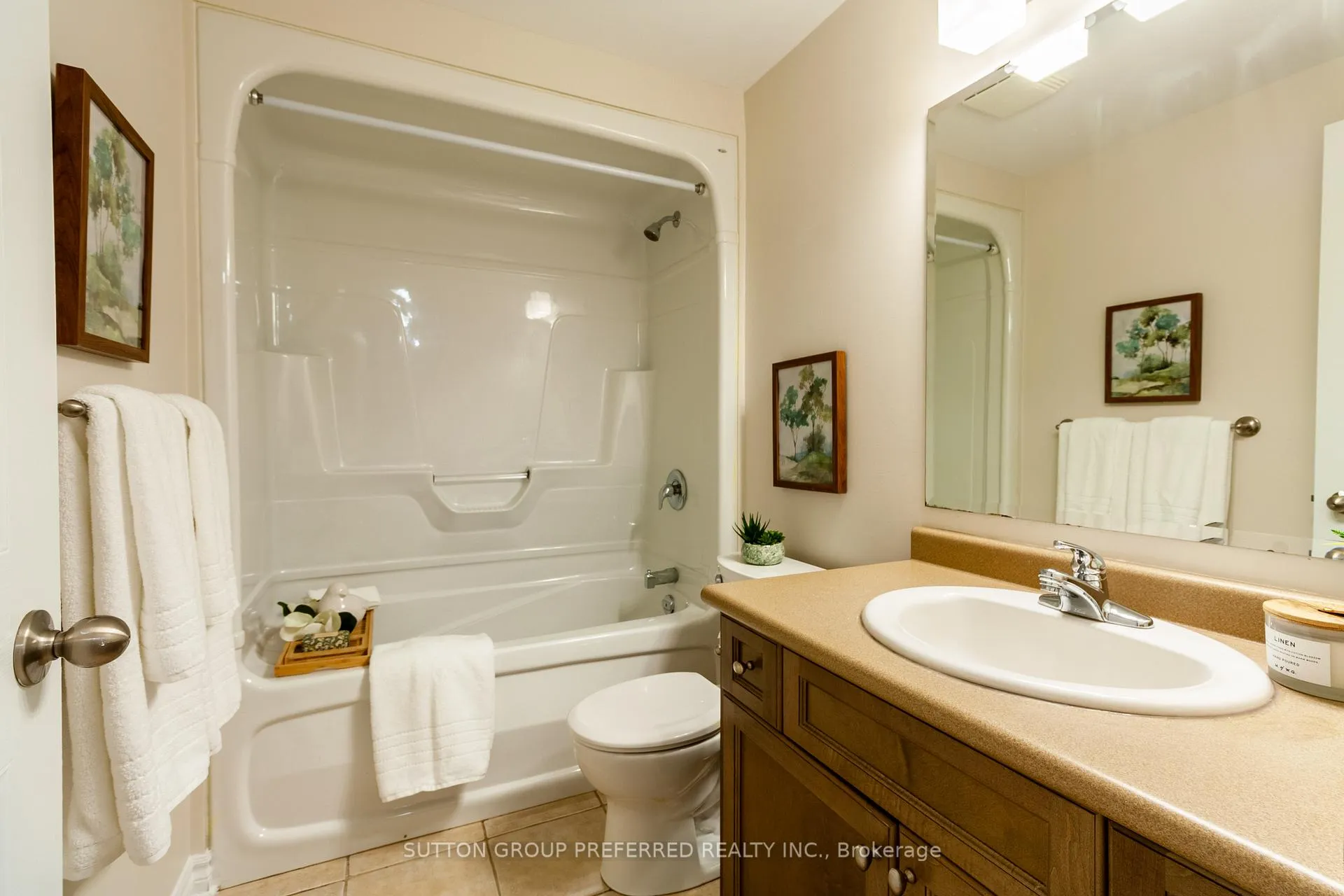 Photo 38 of Unit 32, 1059 Whetherfield Street, London, North M — HOMEH