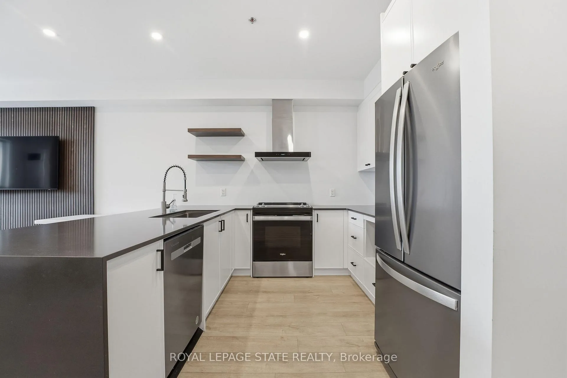 Photo 6 of Unit 203, 120 Springvalley Crescent, Hamilton, Gourley — HOMEH