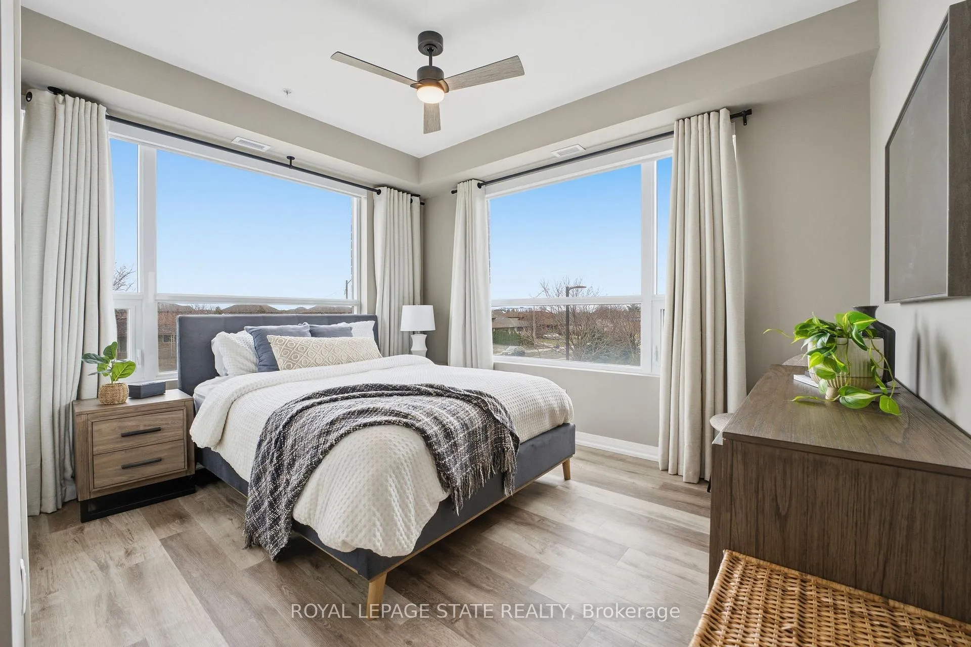 Photo 13 of Unit 203, 120 Springvalley Crescent, Hamilton, Gourley — HOMEH