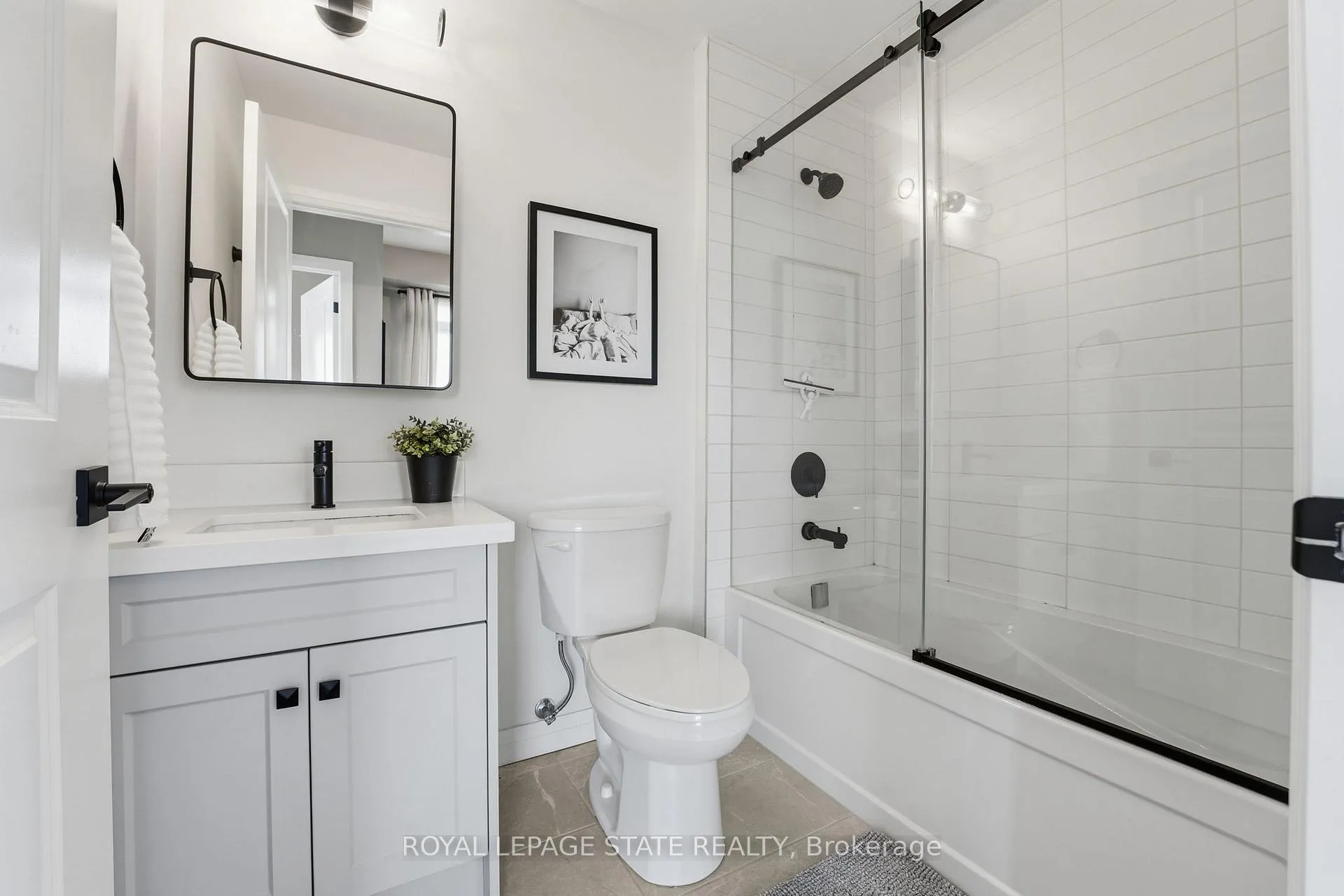Photo 15 of Unit 203, 120 Springvalley Crescent, Hamilton, Gourley — HOMEH