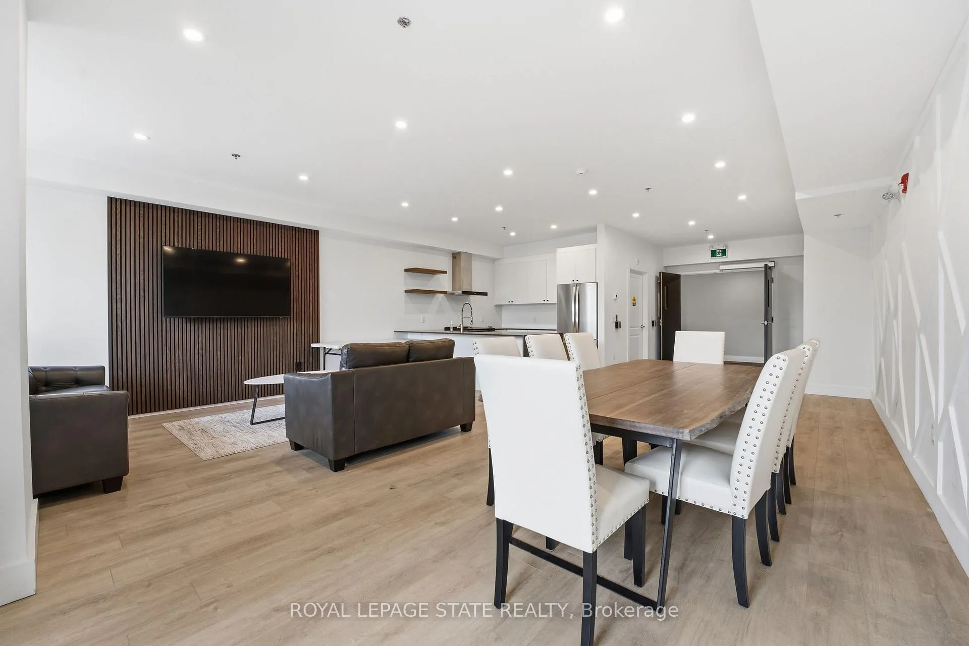 Photo 18 of Unit 203, 120 Springvalley Crescent, Hamilton, Gourley — HOMEH