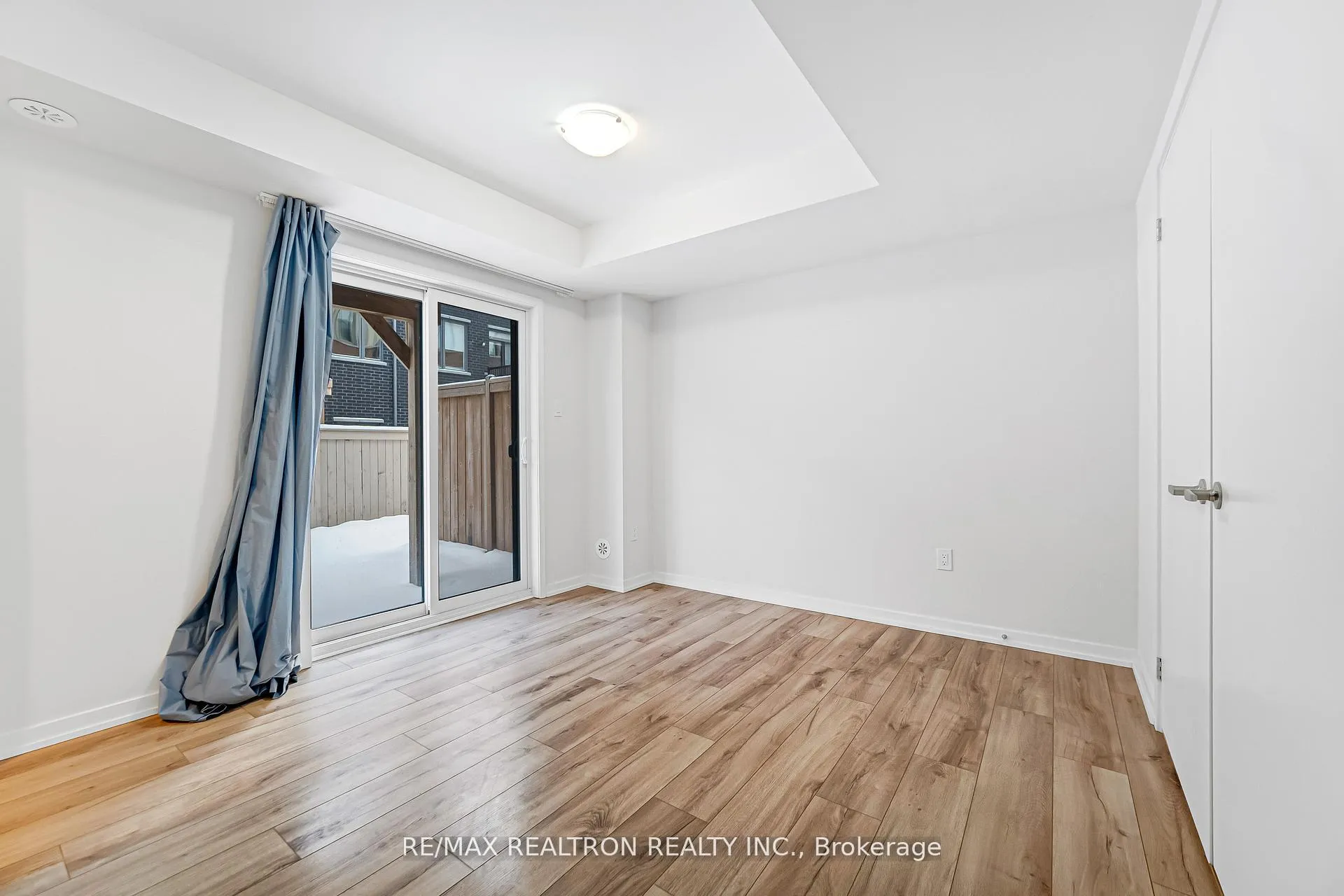 Photo 39 of 25 Aberfoyle Street, Vaughan, Patterson — HOMEH