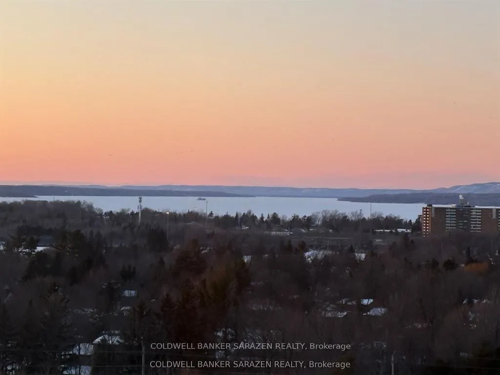 Photo 3 of Unit 1215, 80 Sandcastle Drive, Ottawa, Leslie Park — HOMEH