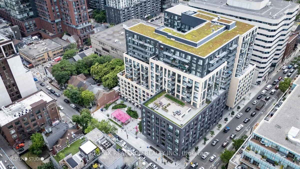 Front of Unit 1220, 543 Richmond Street W