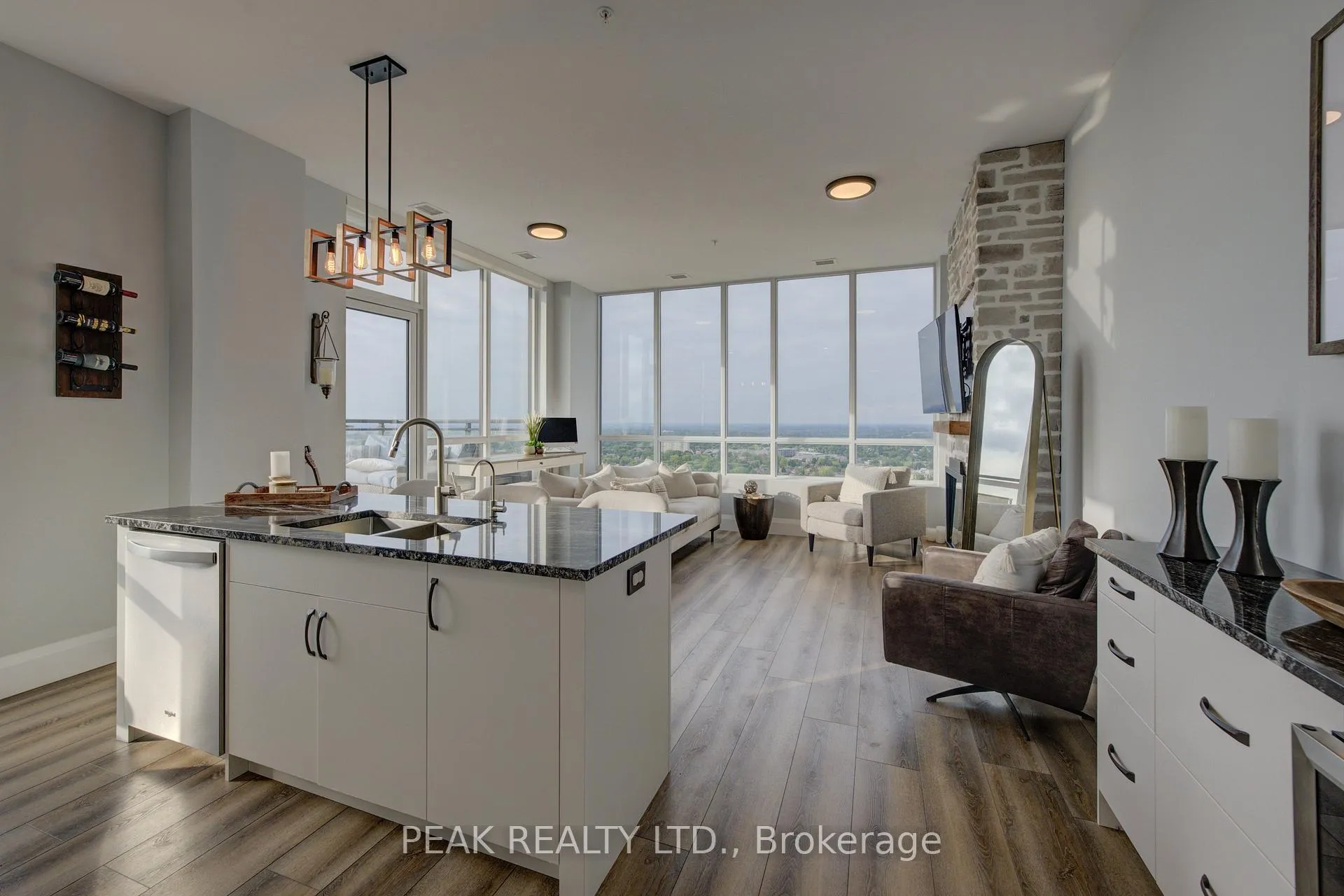Photo 10 of Unit 2908, 60 Charles Street W, Kitchener, City Commercial Core — HOMEH