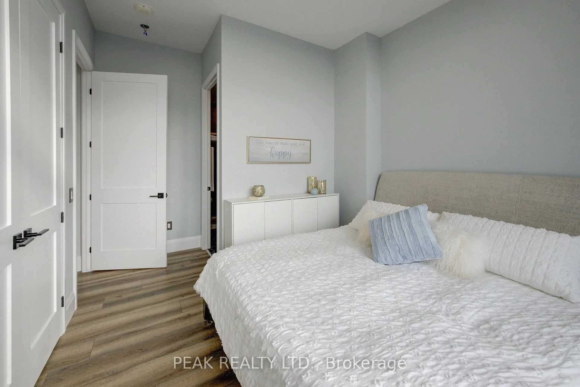 Photo 27 of Unit 2908, 60 Charles Street W, Kitchener, City Commercial Core — HOMEH