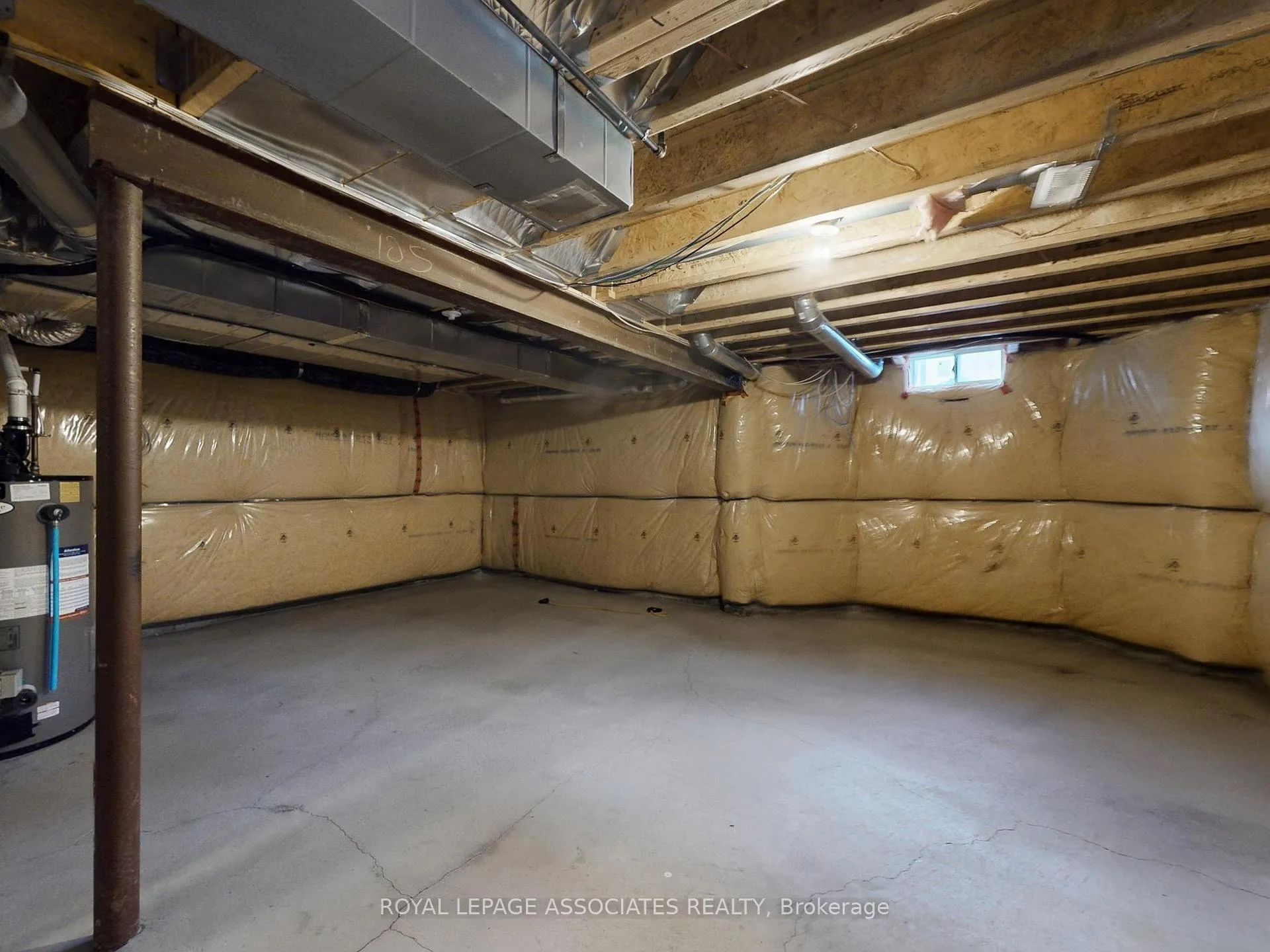 Photo 46 of 10 Lloyd Crescent, Brampton, Northwest Brampton — HOMEH