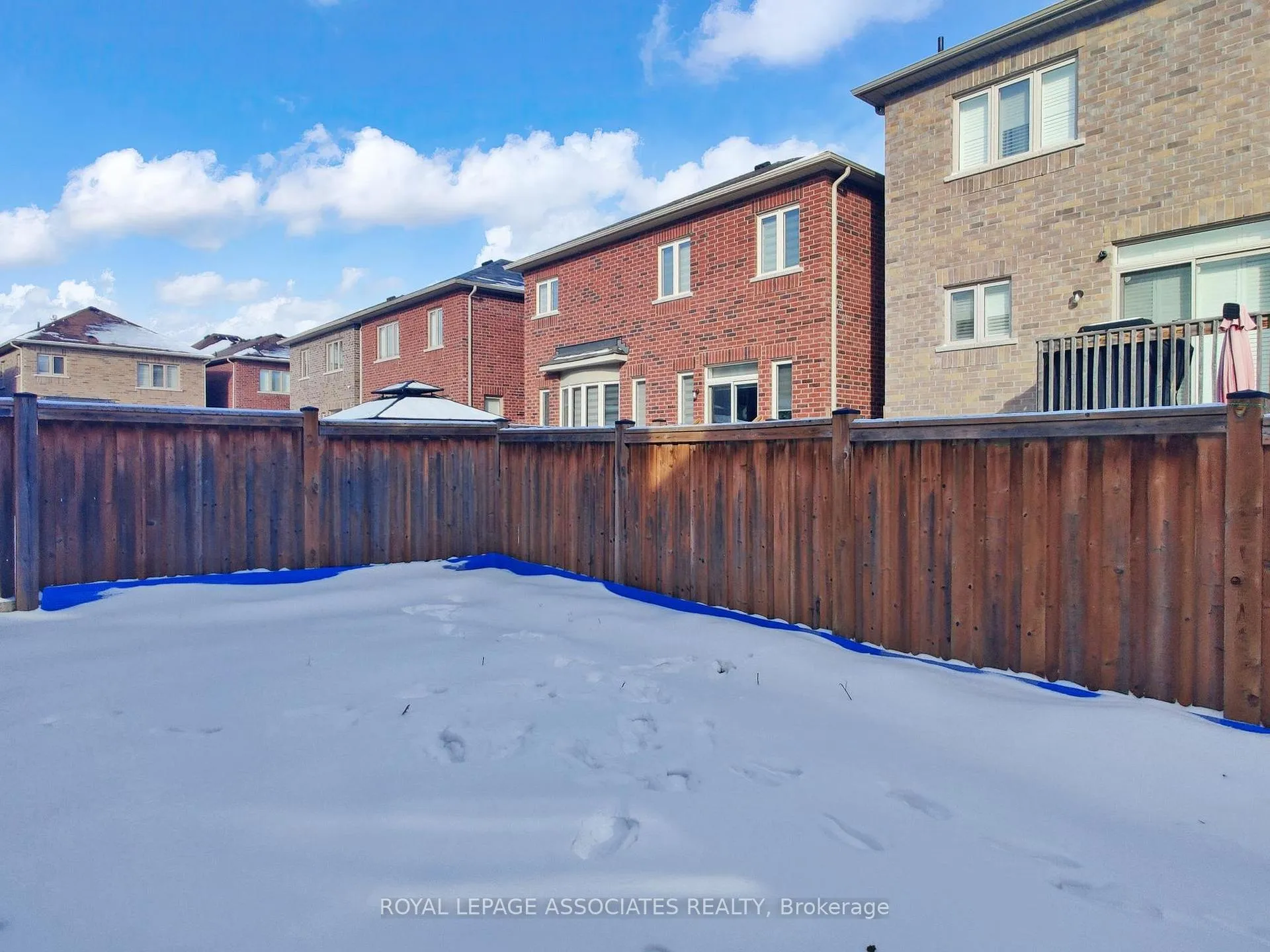 Photo 50 of 10 Lloyd Crescent, Brampton, Northwest Brampton — HOMEH