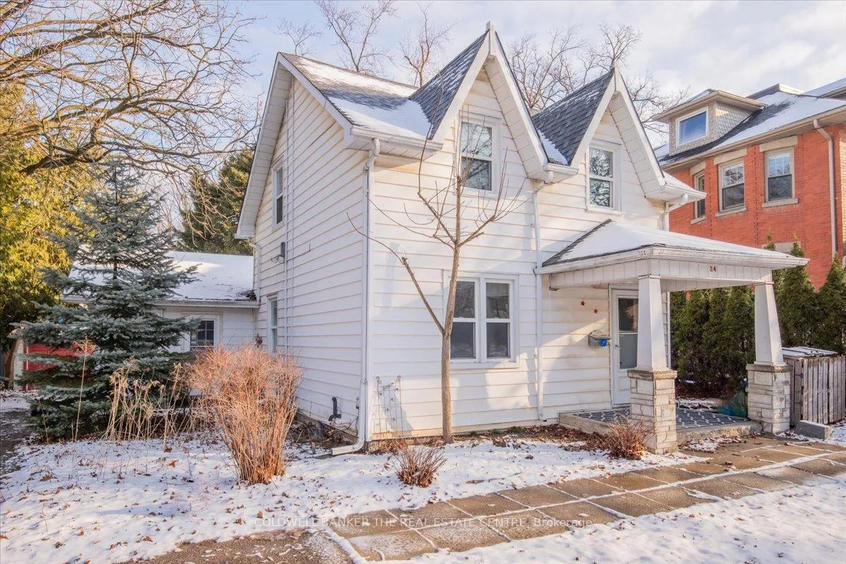 Photo 13 of 24 Maple Street, Aurora, Aurora Village — HOMEH