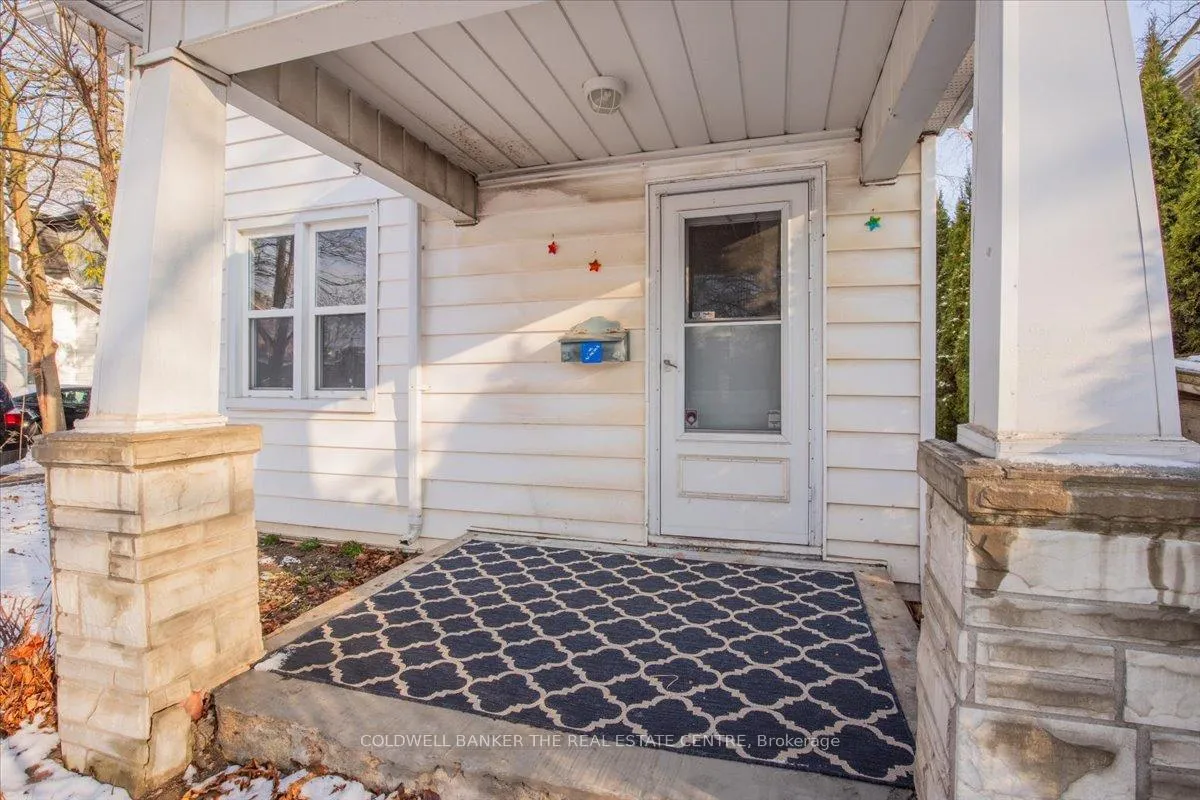 Photo 15 of 24 Maple Street, Aurora, Aurora Village — HOMEH