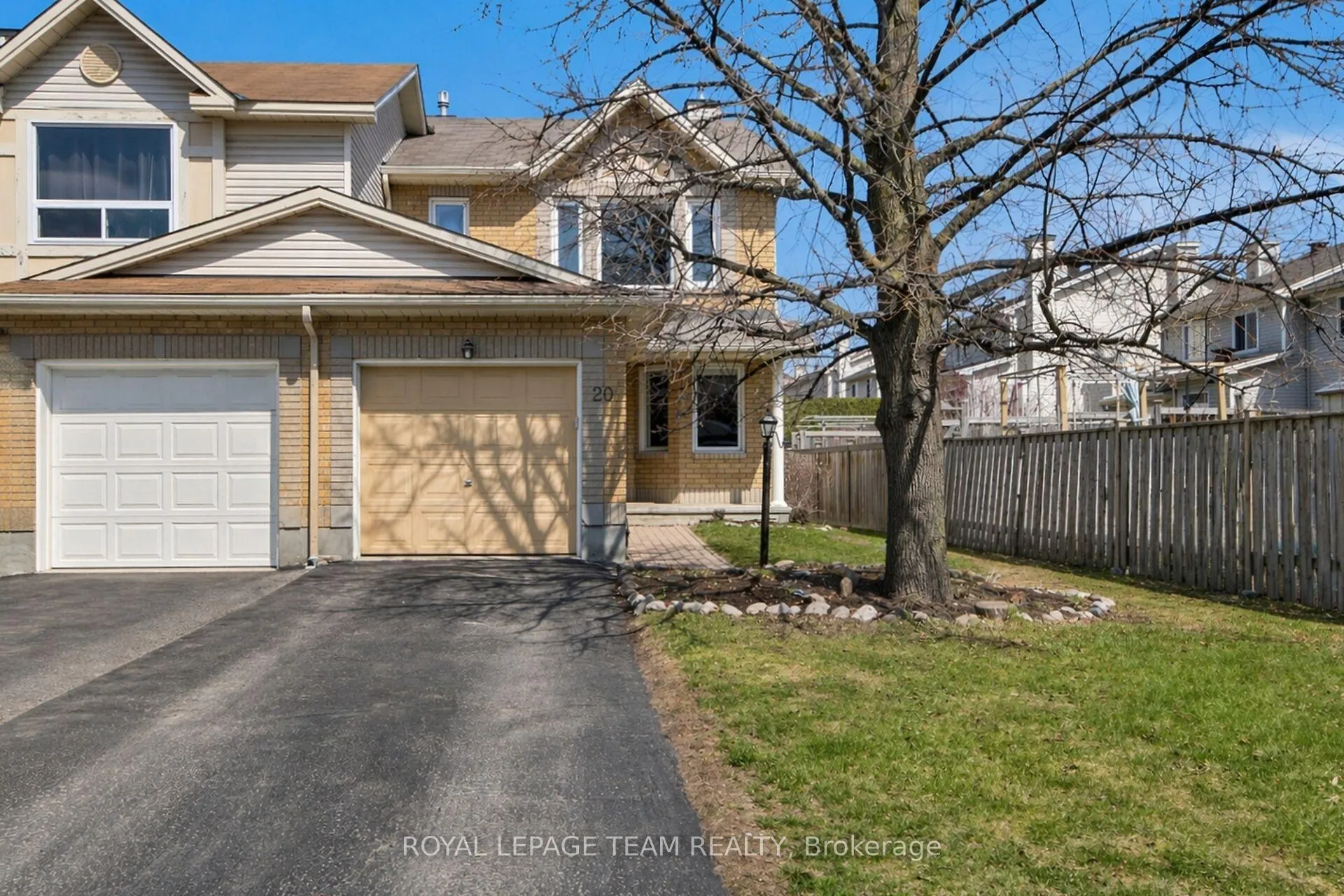Photo 1 of 207 Beatrice Drive, Ottawa, Barrhaven - Longfields — HOMEH