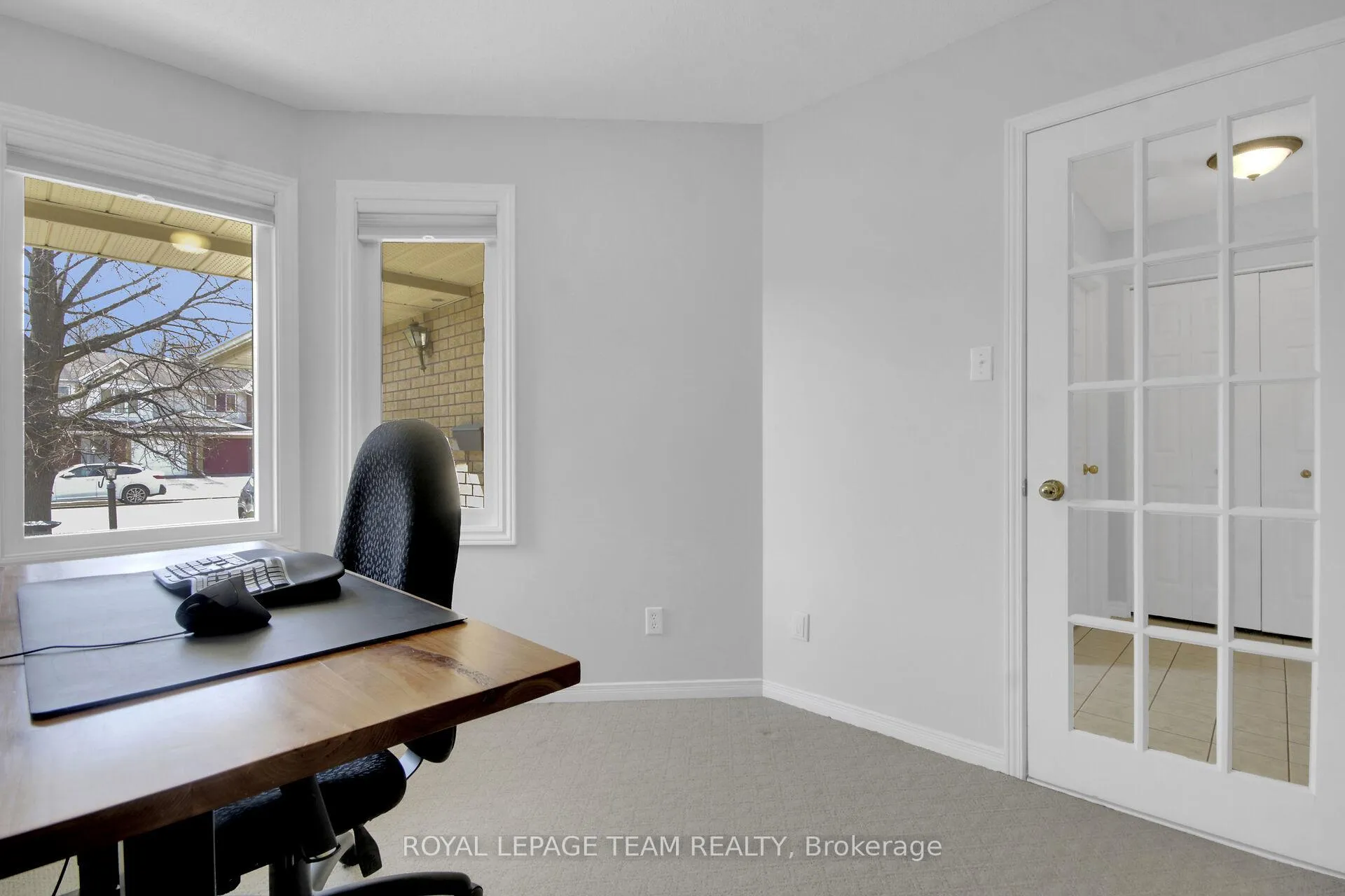 Photo 5 of 207 Beatrice Drive, Ottawa, Barrhaven - Longfields — HOMEH