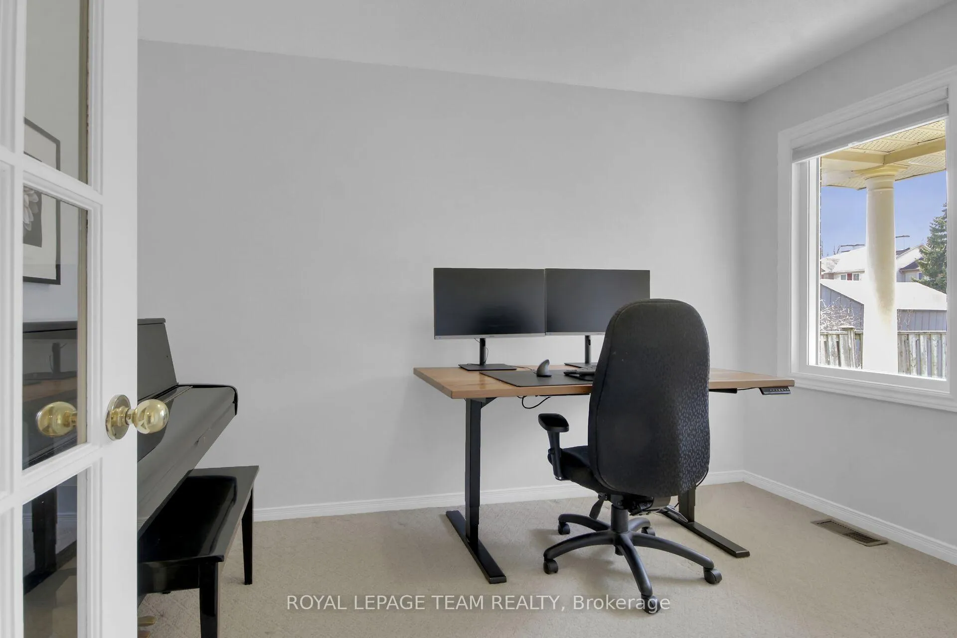 Photo 6 of 207 Beatrice Drive, Ottawa, Barrhaven - Longfields — HOMEH