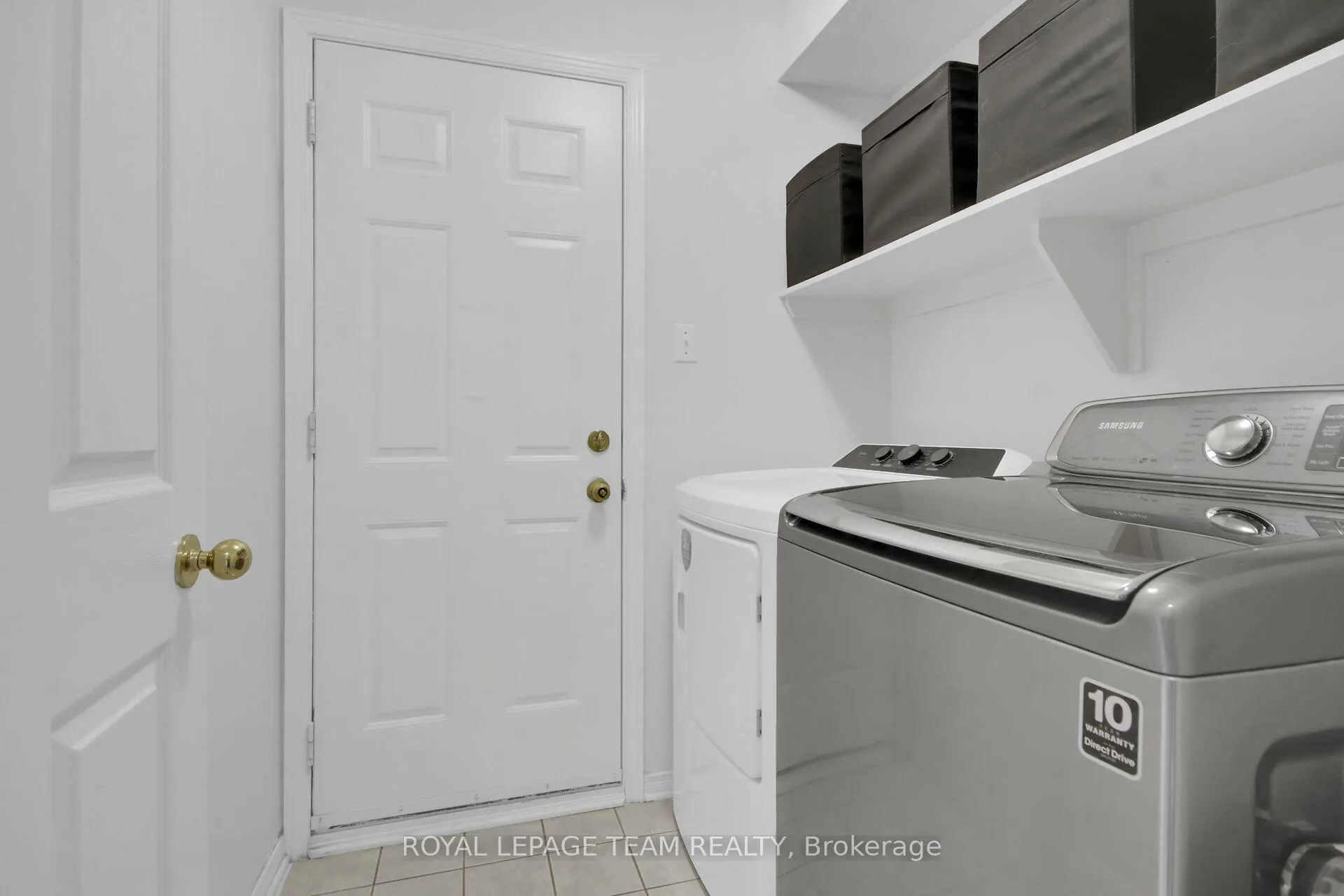 Photo 15 of 207 Beatrice Drive, Ottawa, Barrhaven - Longfields — HOMEH