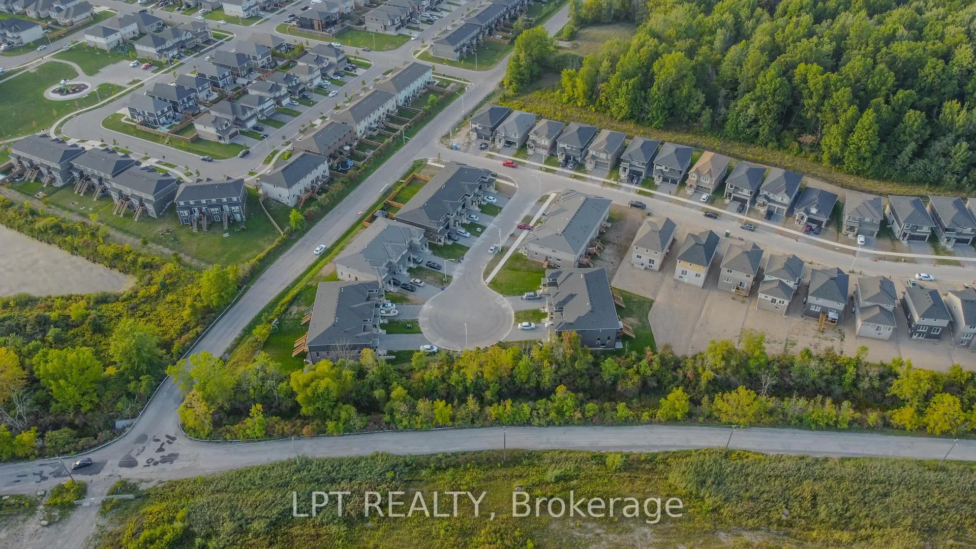 Photo 7 of 22b Willson Drive, Thorold, Hurricane/Merrittville — HOMEH