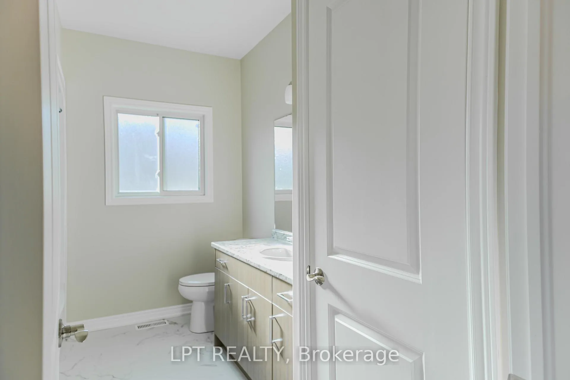 Photo 17 of 22b Willson Drive, Thorold, Hurricane/Merrittville — HOMEH