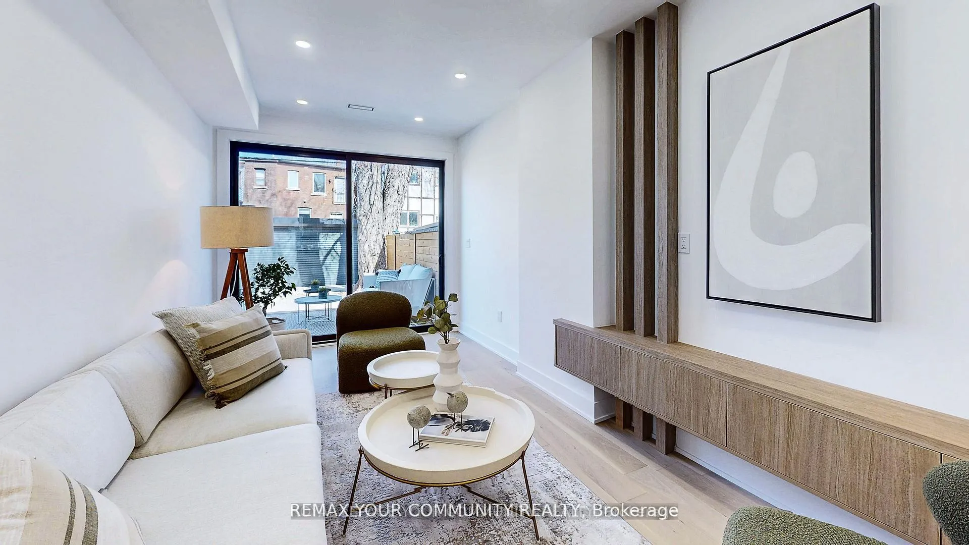 Photo 4 of 32 Endean Avenue, Toronto, South Riverdale — HOMEH