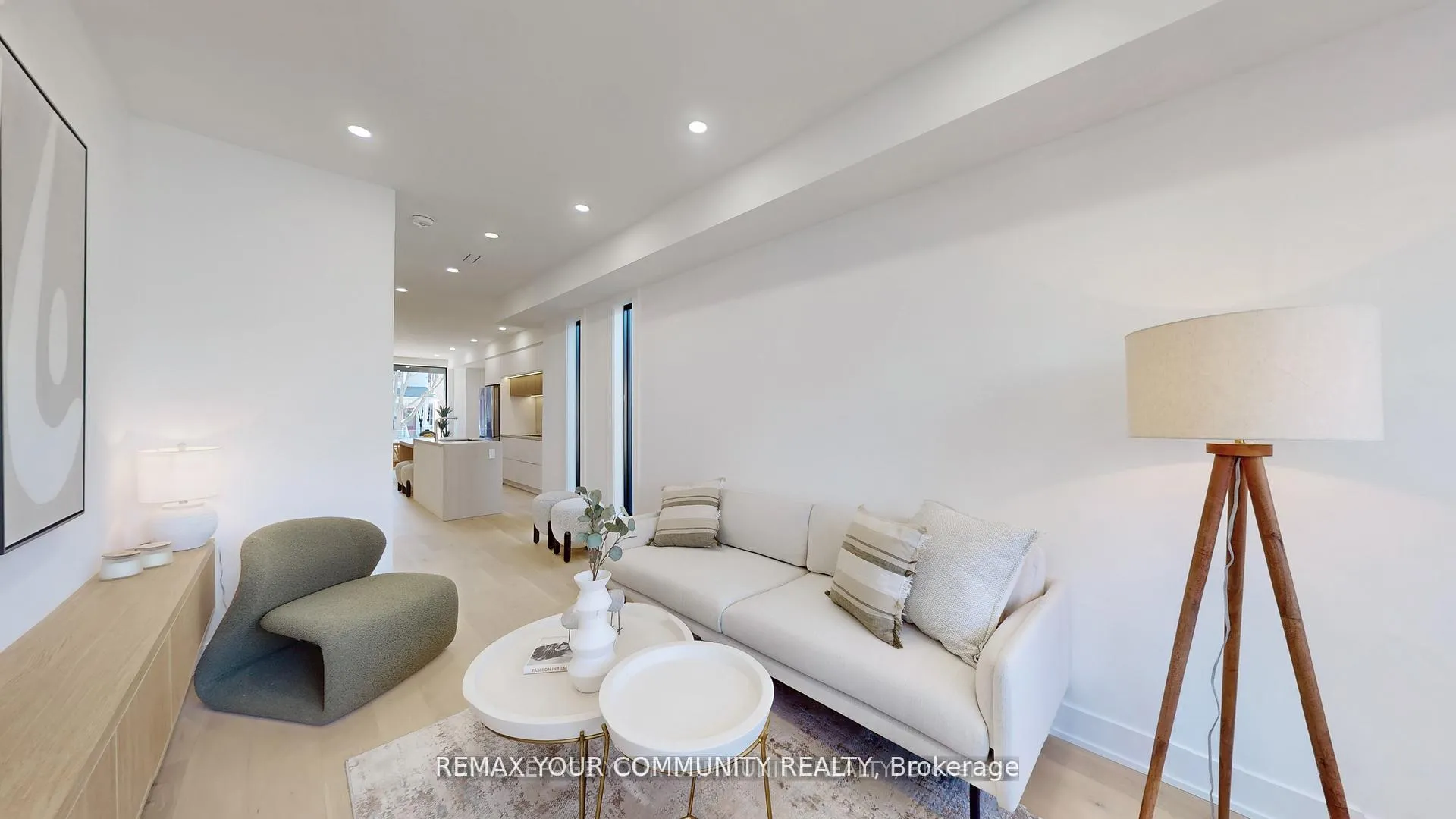 Photo 5 of 32 Endean Avenue, Toronto, South Riverdale — HOMEH