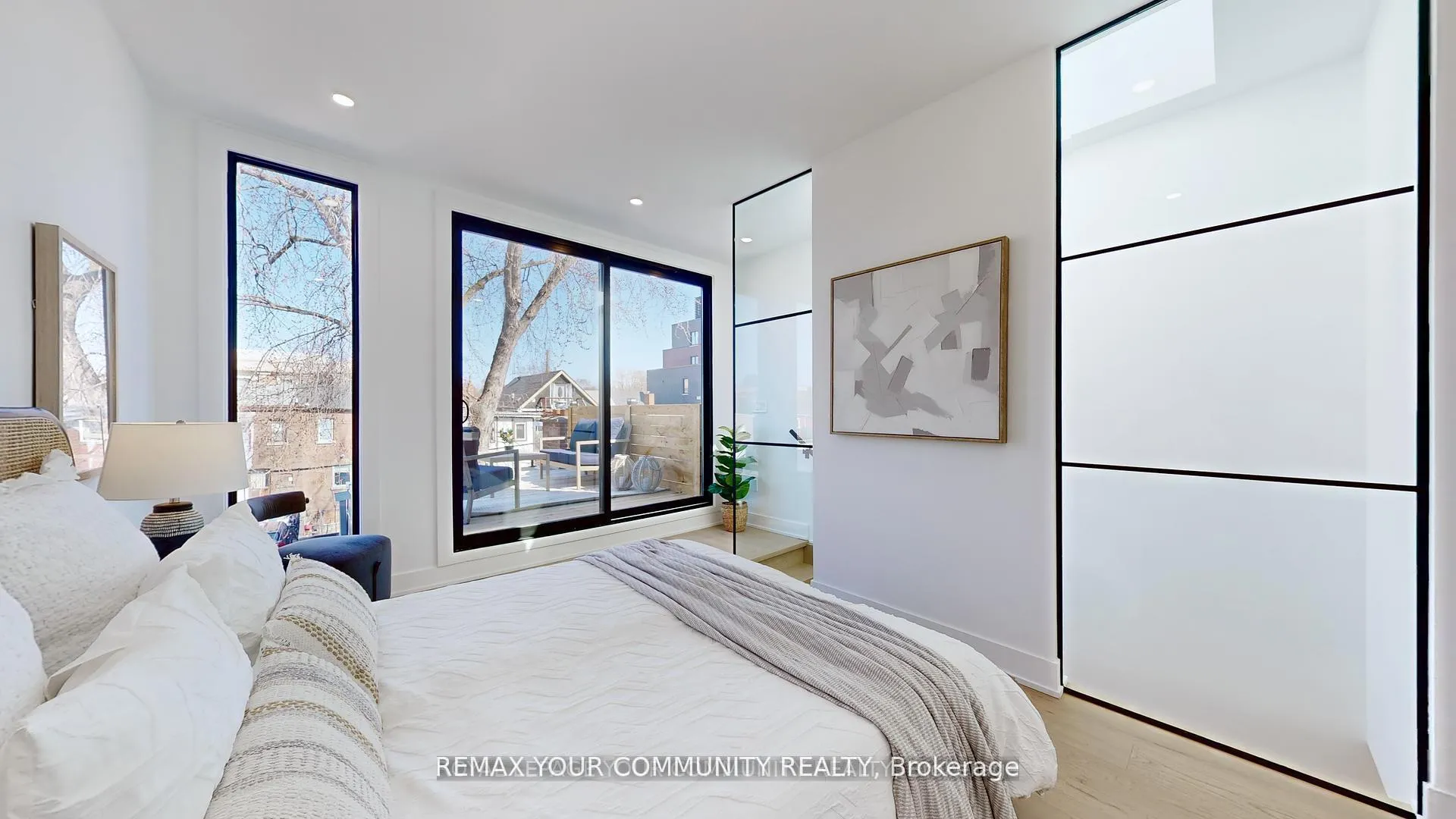 Photo 28 of 32 Endean Avenue, Toronto, South Riverdale — HOMEH
