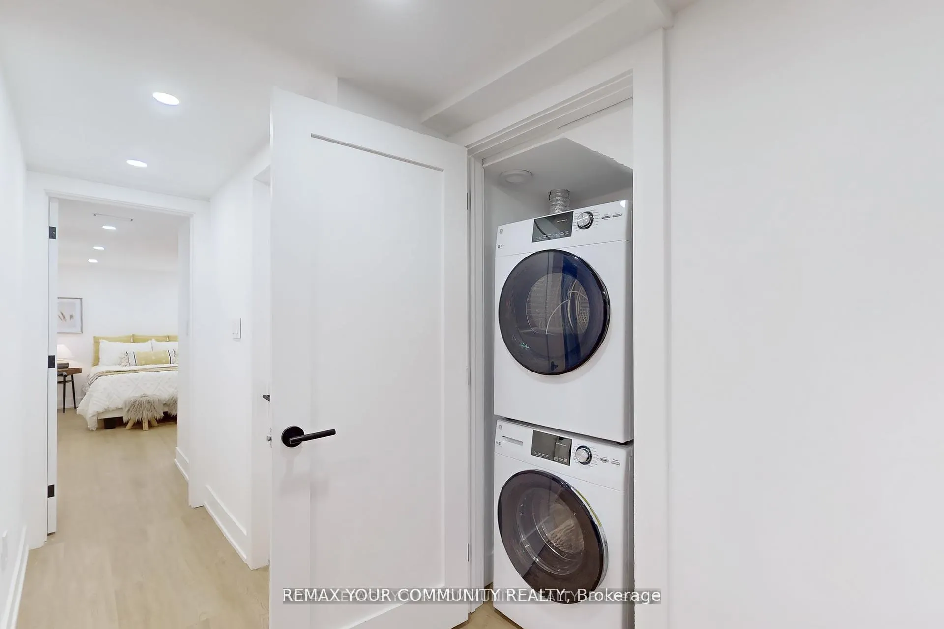 Photo 45 of 32 Endean Avenue, Toronto, South Riverdale — HOMEH