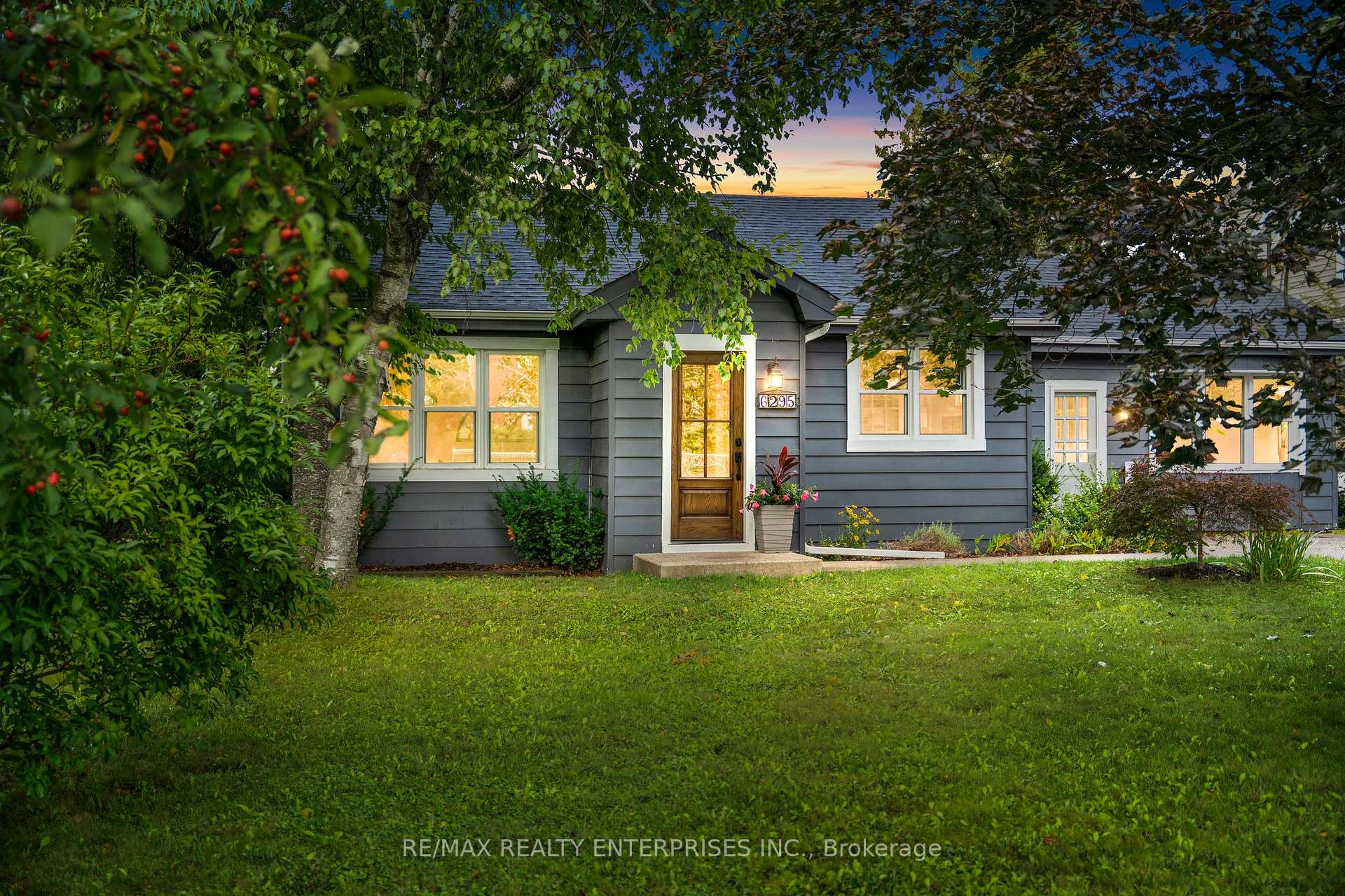 Front of 6295 Guelph Line