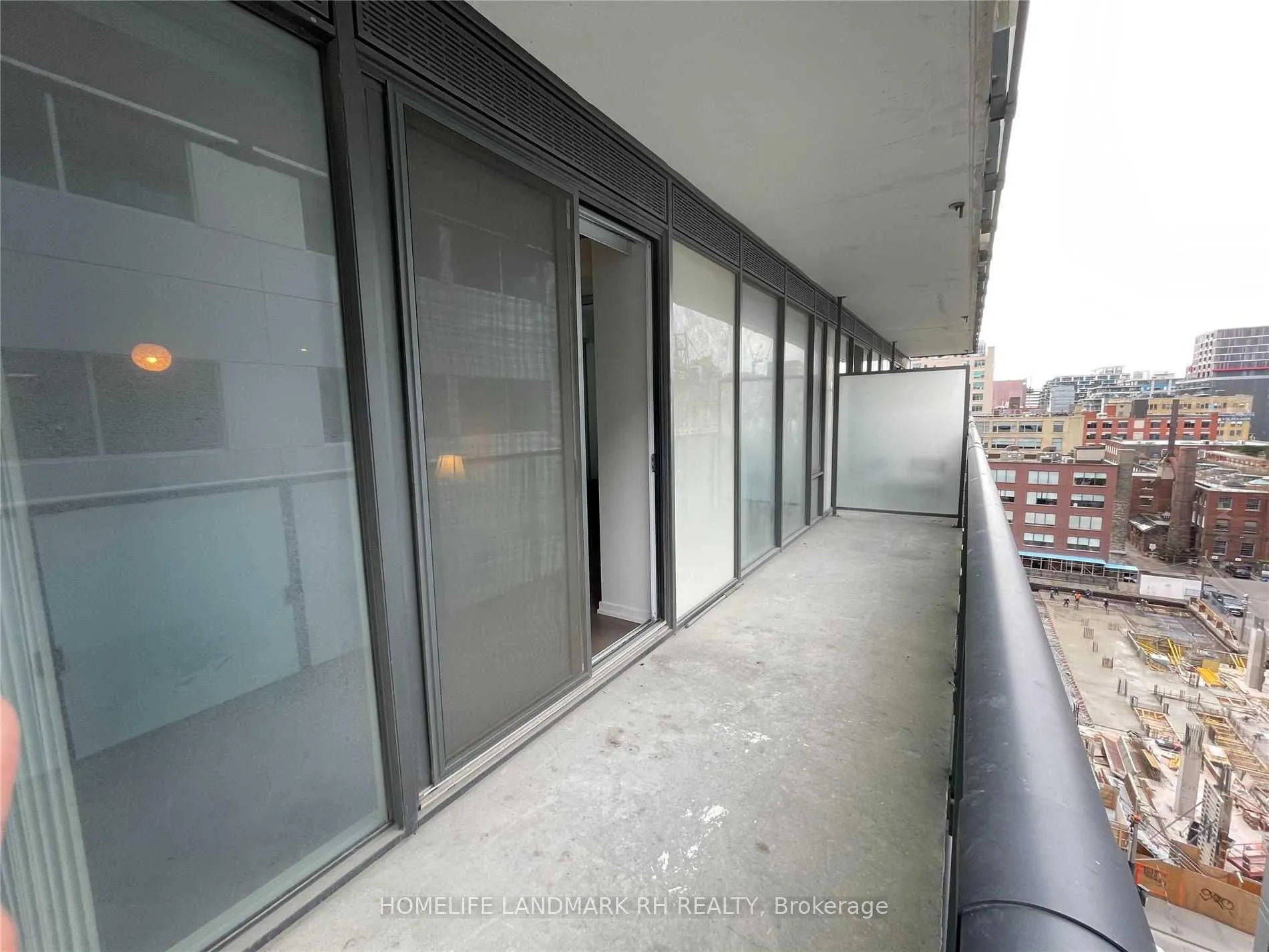 Photo 12 of Unit 818, 101 Peter Street, Toronto, Waterfront Communities — HOMEH