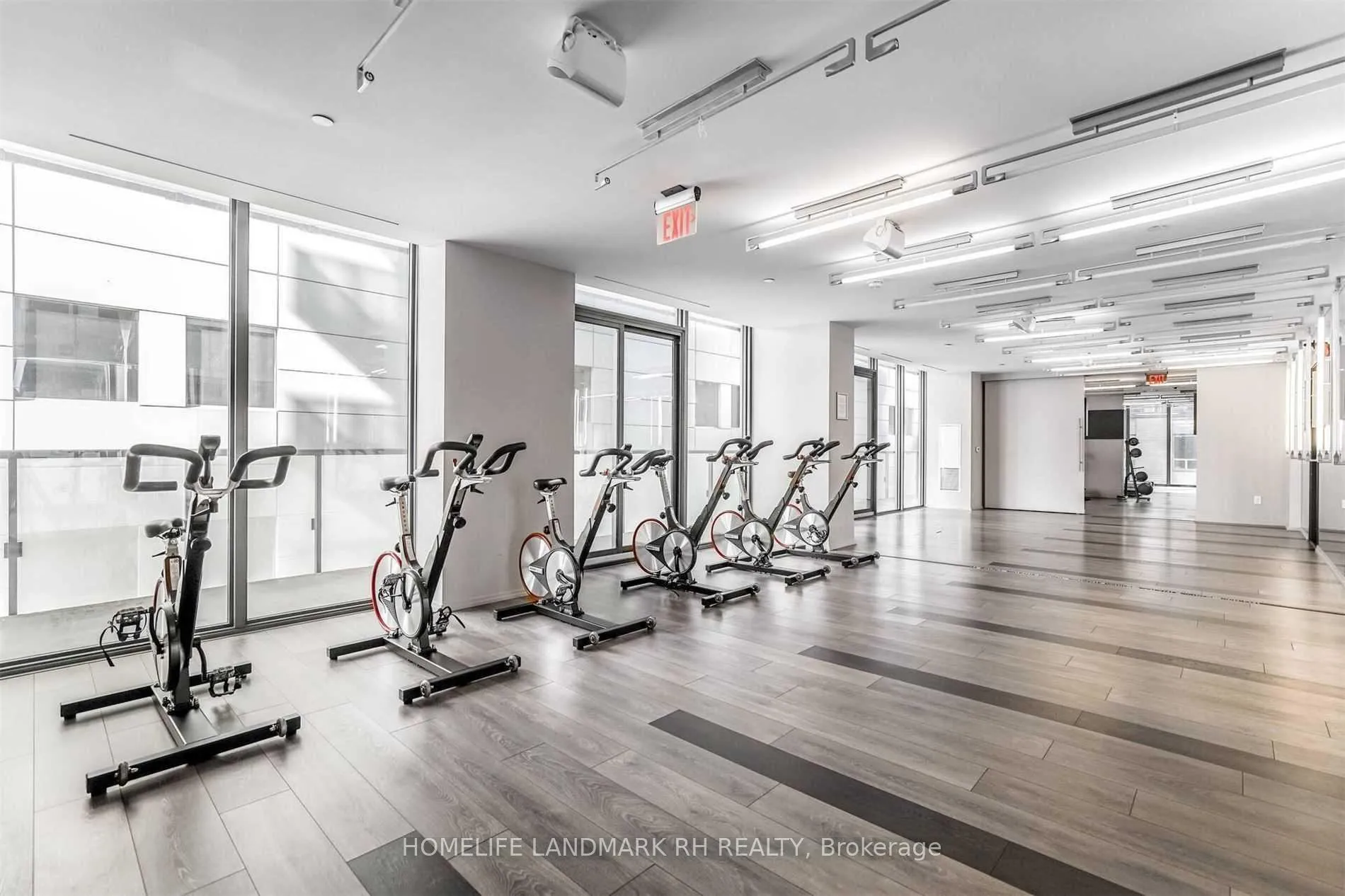 Photo 14 of Unit 818, 101 Peter Street, Toronto, Waterfront Communities — HOMEH
