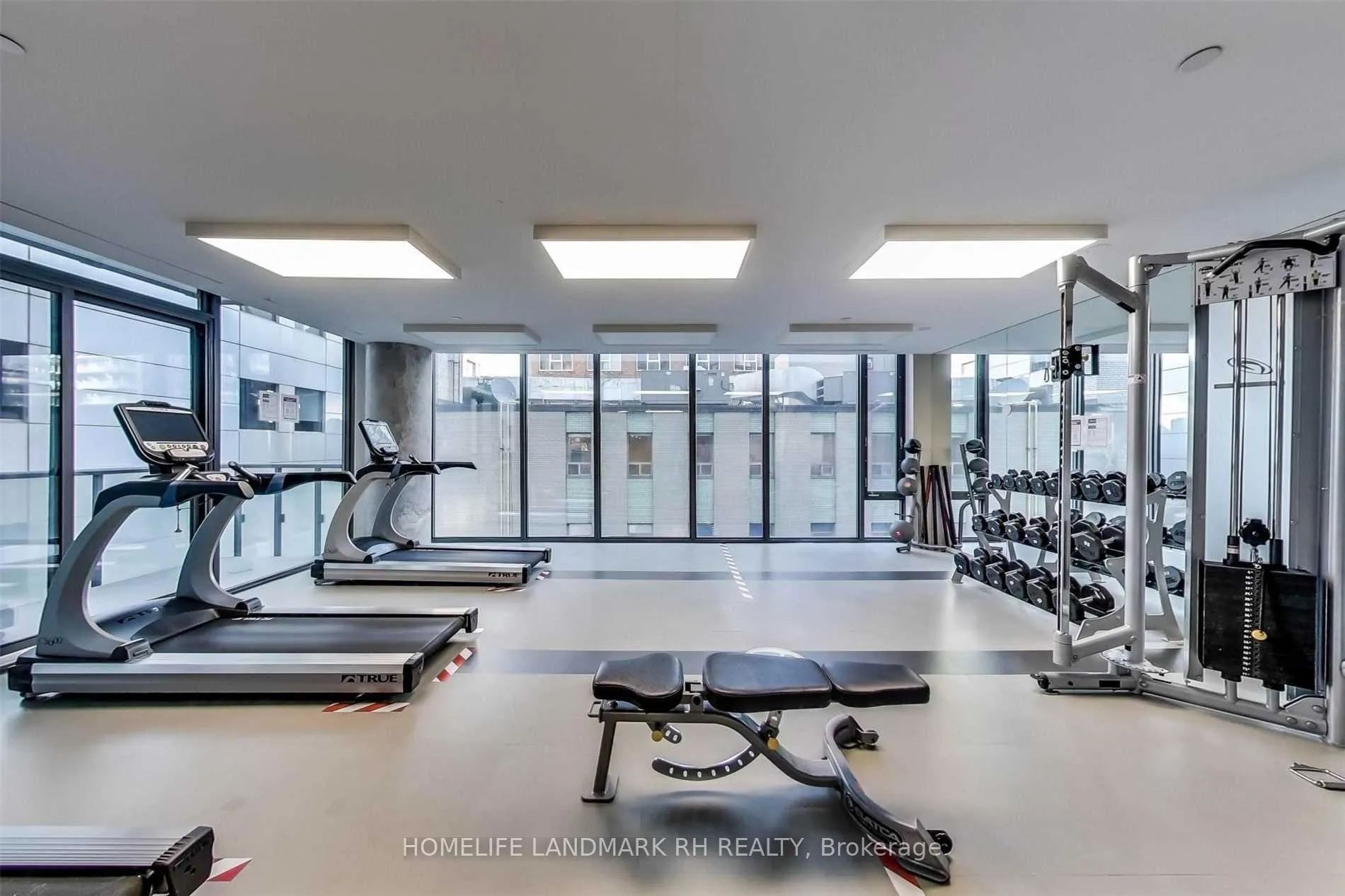 Photo 17 of Unit 818, 101 Peter Street, Toronto, Waterfront Communities — HOMEH