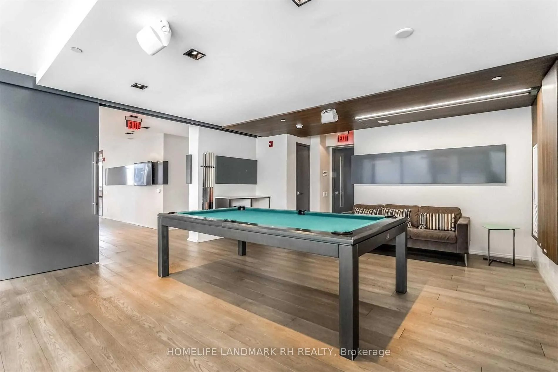 Photo 18 of Unit 818, 101 Peter Street, Toronto, Waterfront Communities — HOMEH