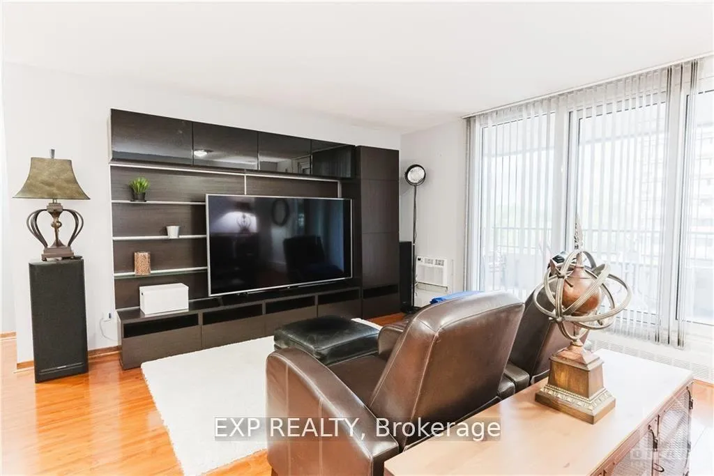 Photo 9 of Unit 906, 1785 Frobisher Lane, Ottawa, Riverview Park — HOMEH