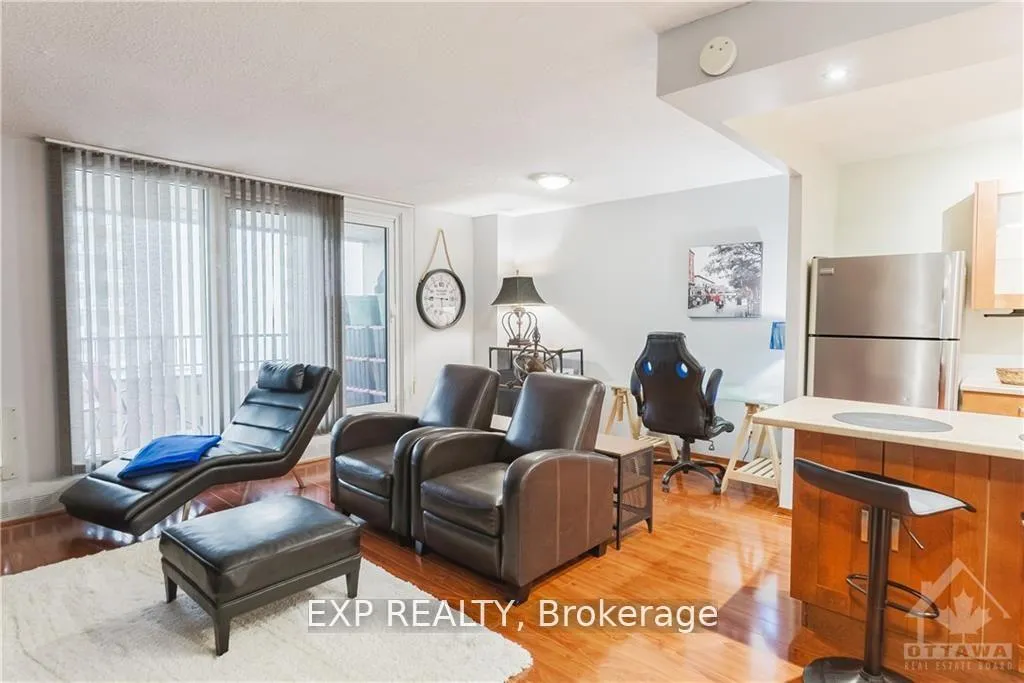 Photo 11 of Unit 906, 1785 Frobisher Lane, Ottawa, Riverview Park — HOMEH