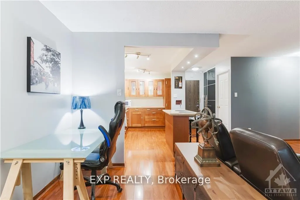 Photo 14 of Unit 906, 1785 Frobisher Lane, Ottawa, Riverview Park — HOMEH