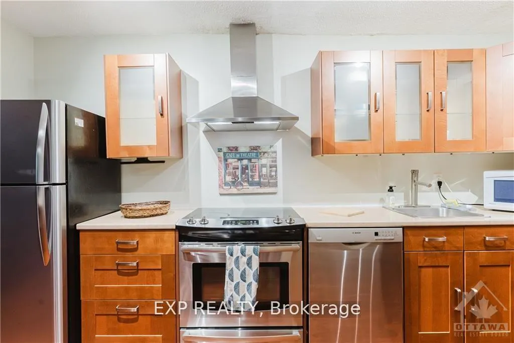Photo 18 of Unit 906, 1785 Frobisher Lane, Ottawa, Riverview Park — HOMEH